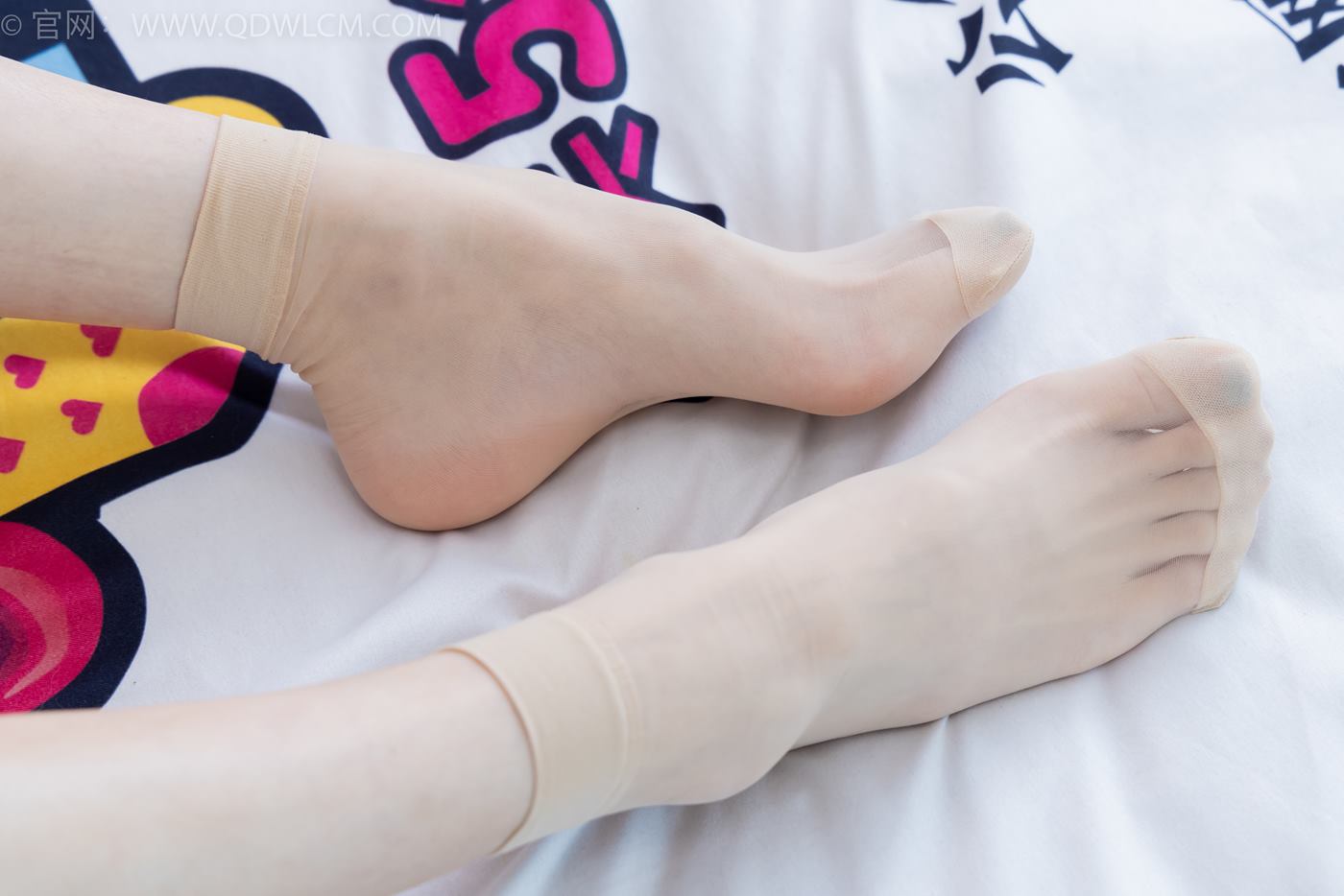 图片[78]-物恋传媒 NO.2245 茯苓-板鞋、短款薄肉丝、裸足[174P] – 速更版-美库