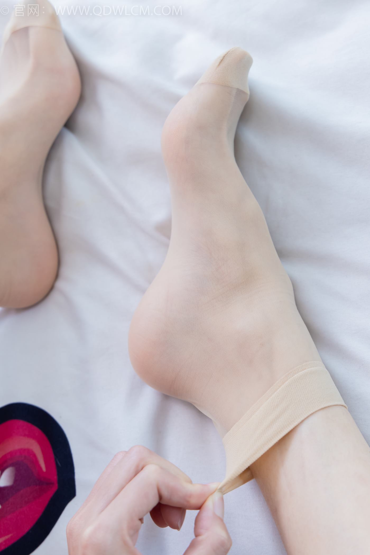 图片[79]-物恋传媒 NO.2245 茯苓-板鞋、短款薄肉丝、裸足[174P] – 速更版-美库