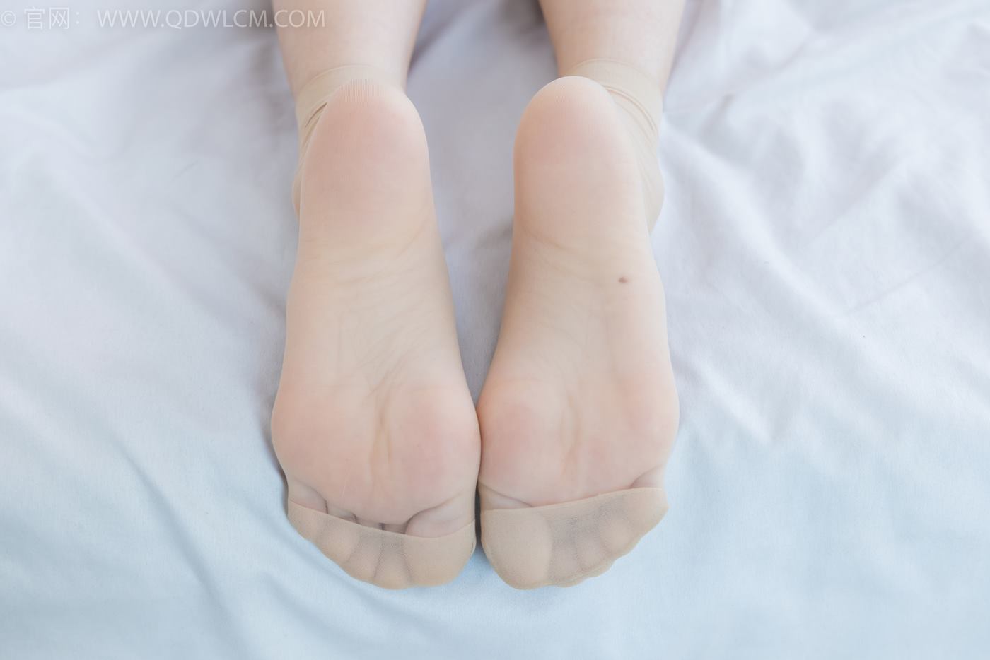 图片[88]-物恋传媒 NO.2245 茯苓-板鞋、短款薄肉丝、裸足[174P] – 速更版-美库