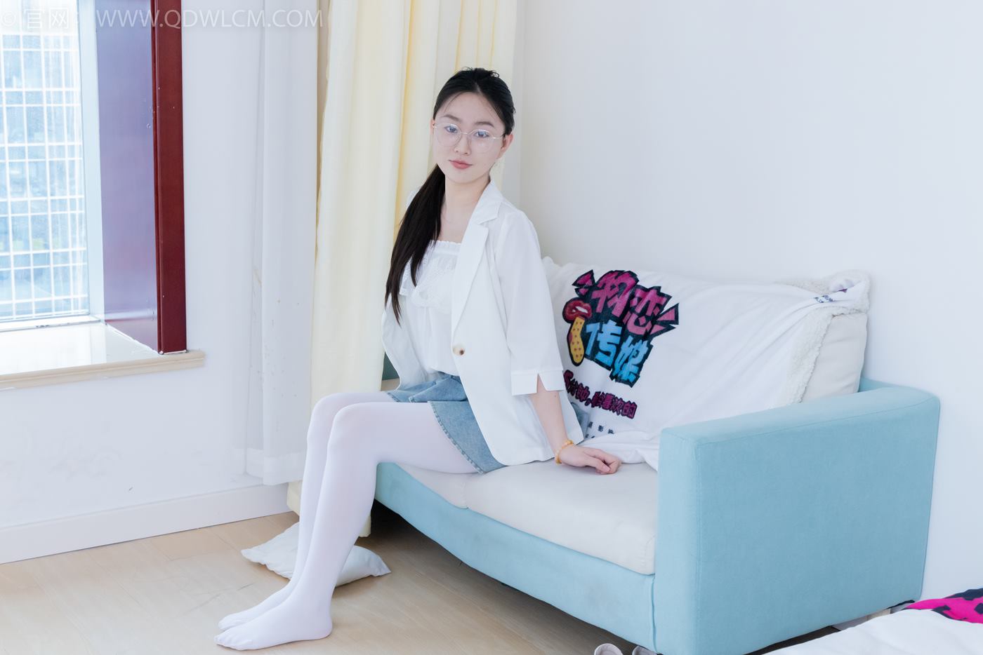 图片[35]-物恋传媒 NO.2246 美兔-皮鞋、厚白丝、皮筋绑脚老头乐挠脚剧情[125P] – 速更版-美库