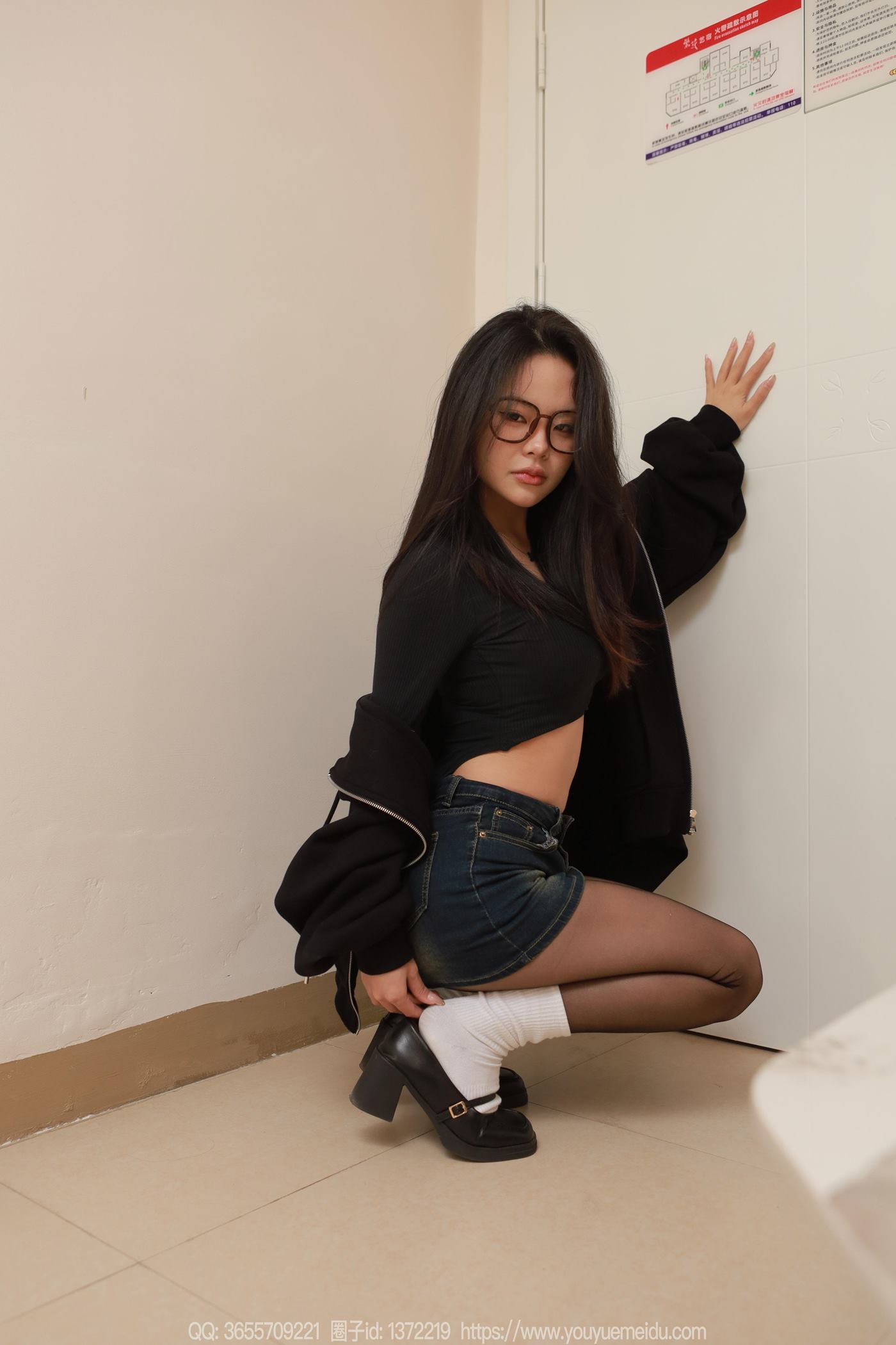 图片[12]-[IESS异思趣向] 2025.01.26 丝享家1960：兔兔《黑丝沙发》[88P] – 速更版-美库