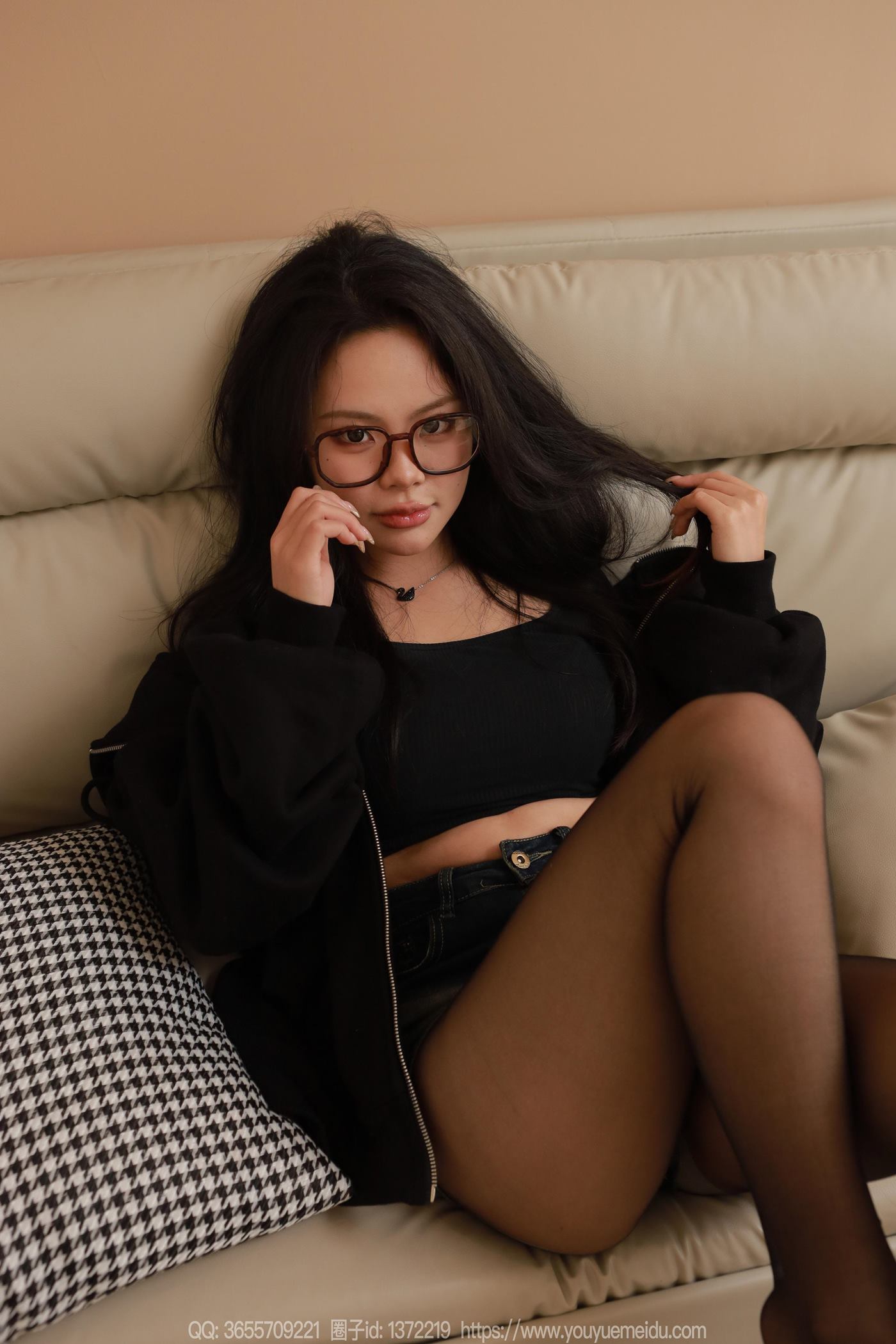 图片[62]-[IESS异思趣向] 2025.01.26 丝享家1960：兔兔《黑丝沙发》[88P] – 速更版-美库