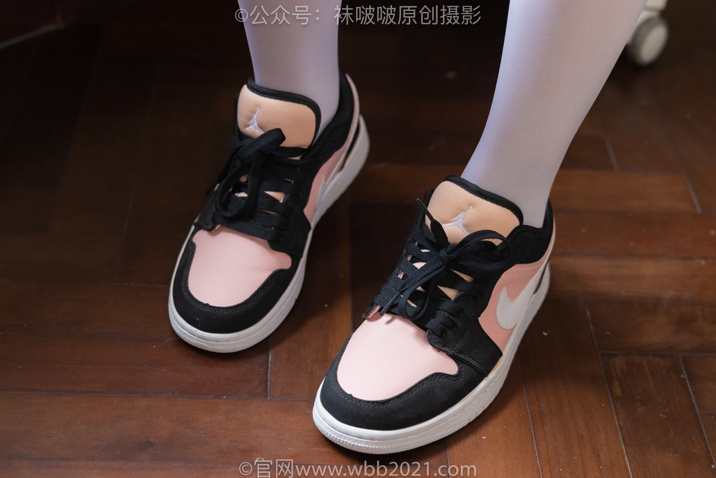 图片[19]-[BoBoSocks袜啵啵]NO.504 小甜豆-板鞋、厚白丝[100P] – 速更版-美库