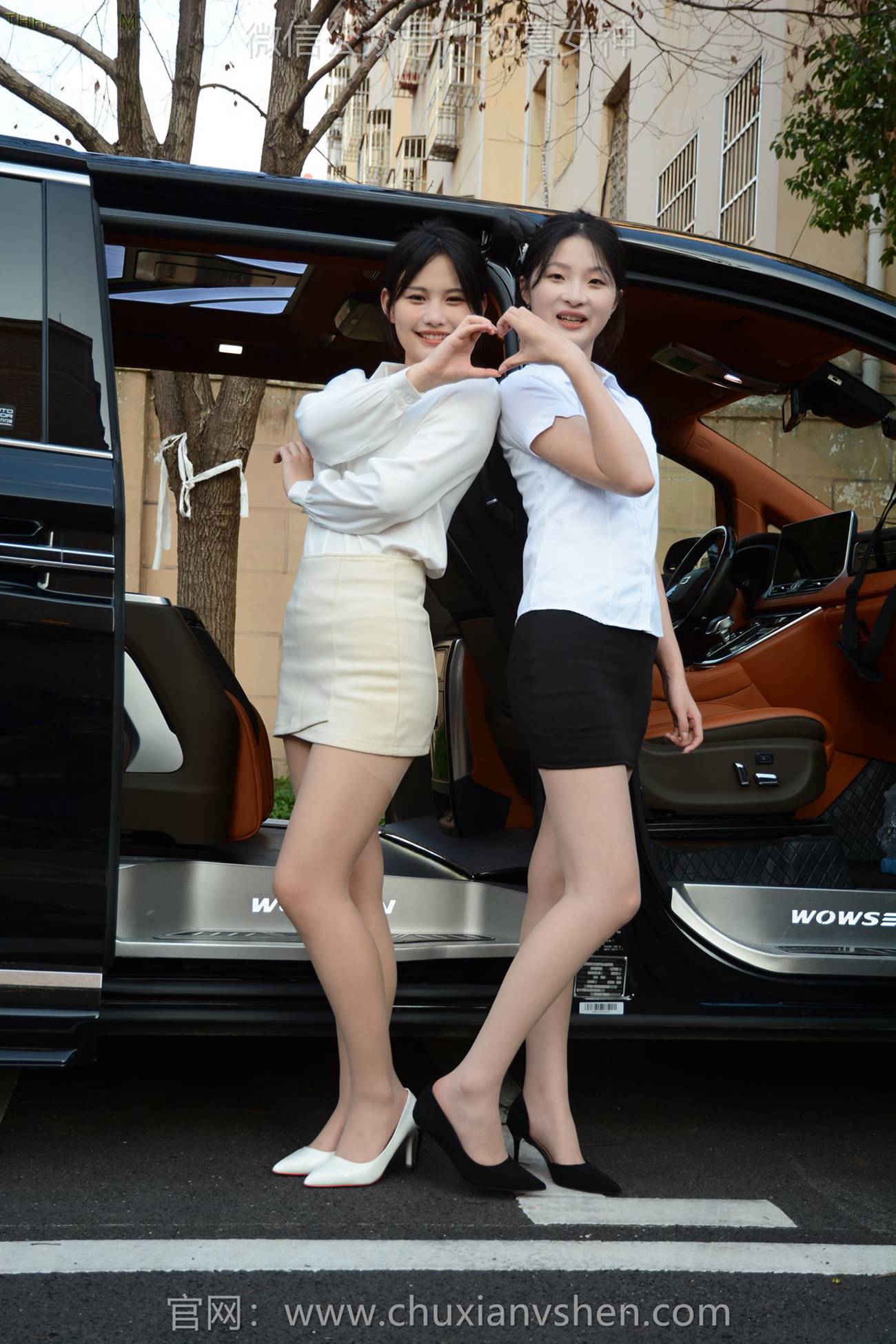 图片[35]-初夏女神 NO.266 安妮、幺幺 浅装车模[84P] – 速更版-美库