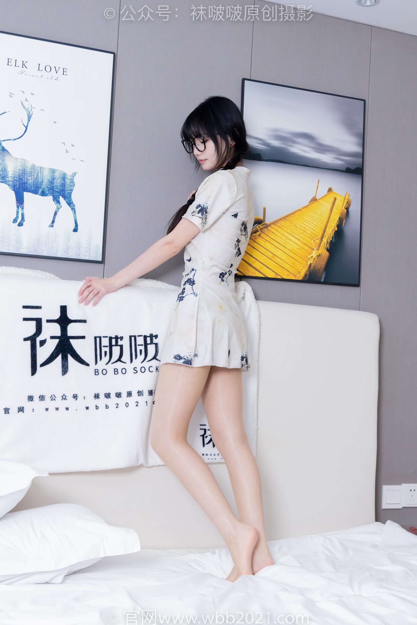 图片[23]-[BoBoSocks袜啵啵]NO.505 甜甜圈-低跟鞋、油亮肉丝、旗袍[140P] – 速更版-美库