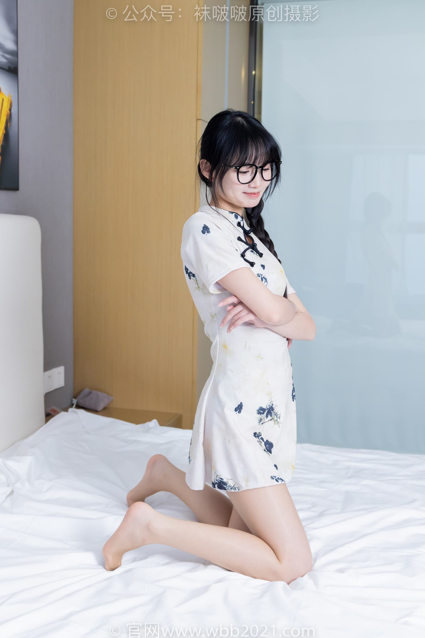 图片[60]-[BoBoSocks袜啵啵]NO.505 甜甜圈-低跟鞋、油亮肉丝、旗袍[140P] – 速更版-美库