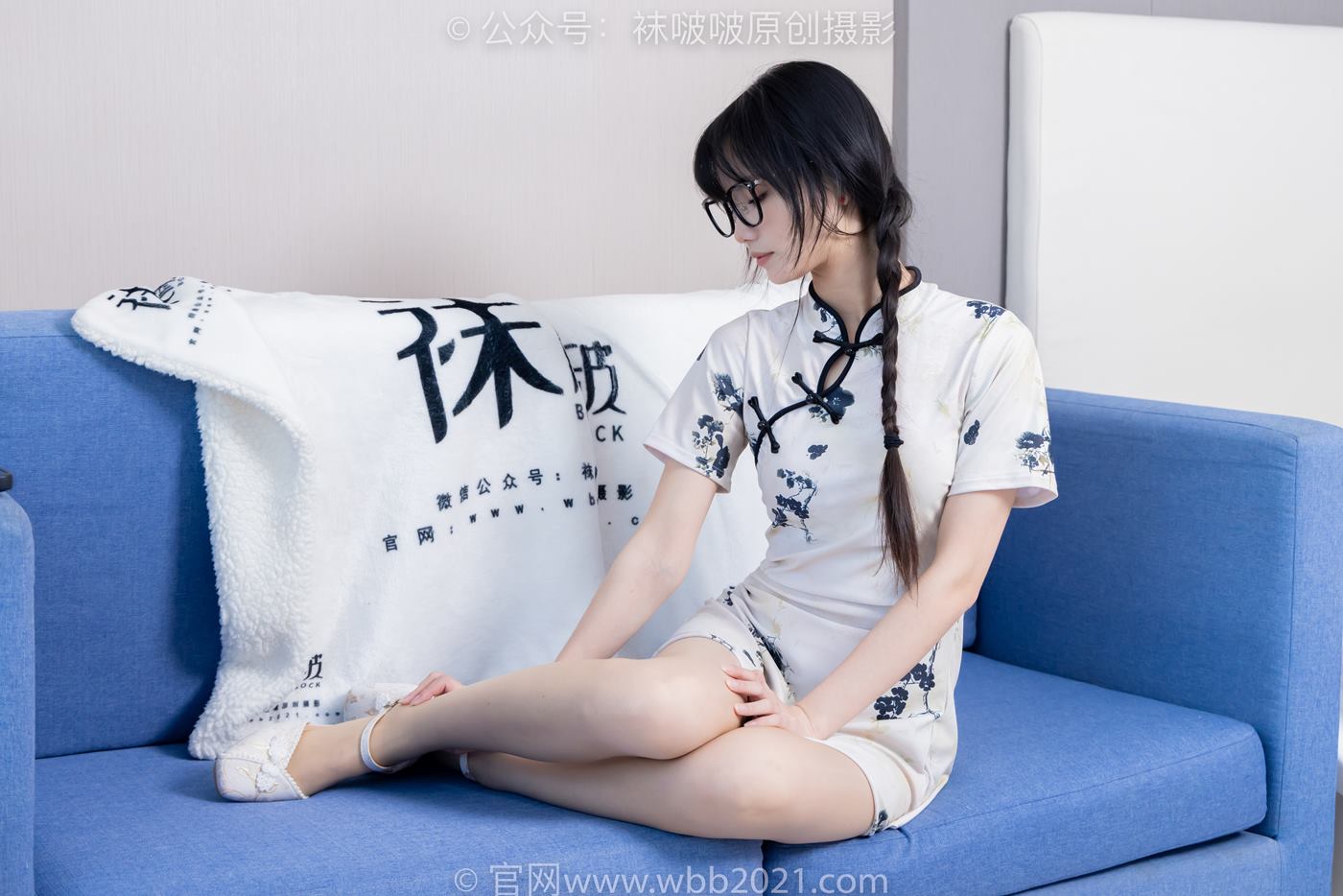 图片[76]-[BoBoSocks袜啵啵]NO.505 甜甜圈-低跟鞋、油亮肉丝、旗袍[140P] – 速更版-美库