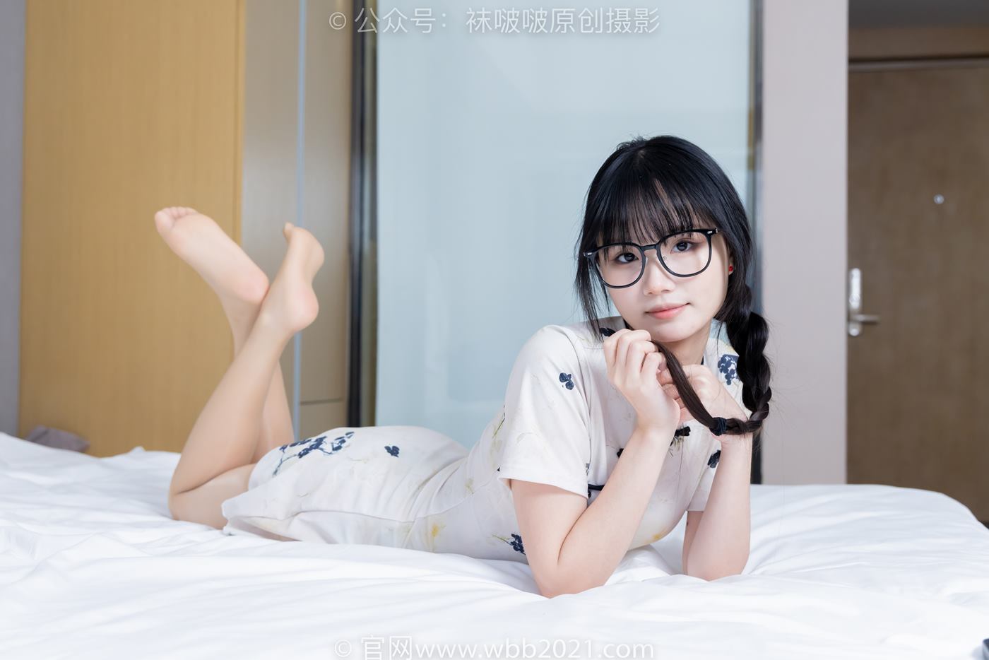 图片[127]-[BoBoSocks袜啵啵]NO.505 甜甜圈-低跟鞋、油亮肉丝、旗袍[140P] – 速更版-美库