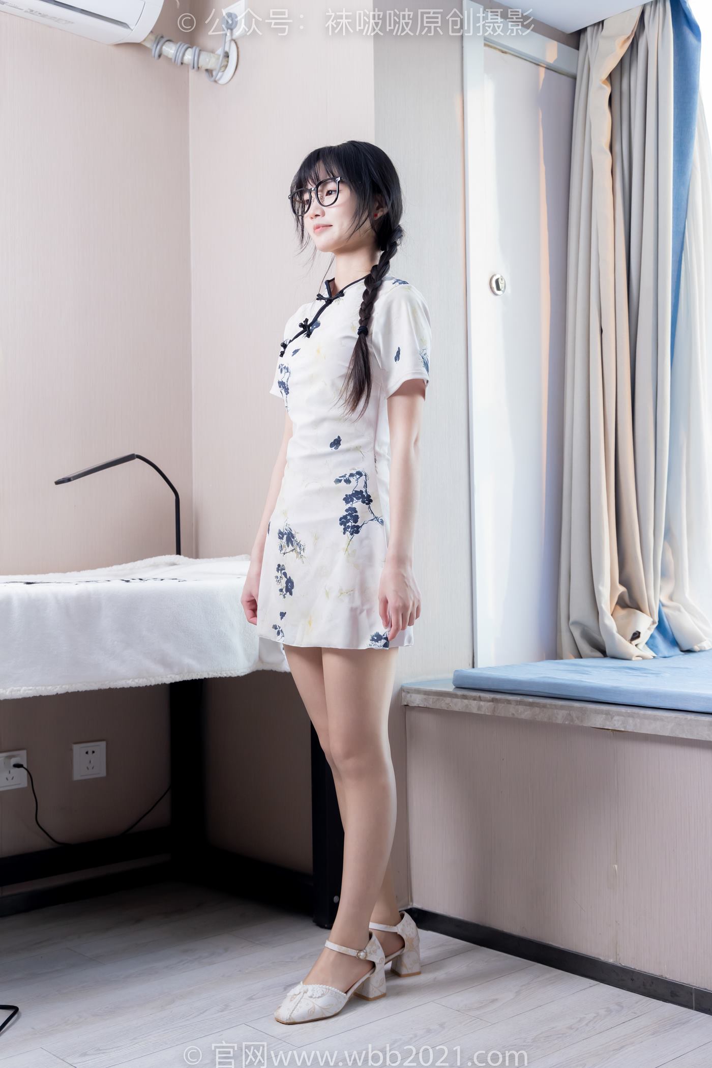 图片[135]-[BoBoSocks袜啵啵]NO.505 甜甜圈-低跟鞋、油亮肉丝、旗袍[140P] – 速更版-美库