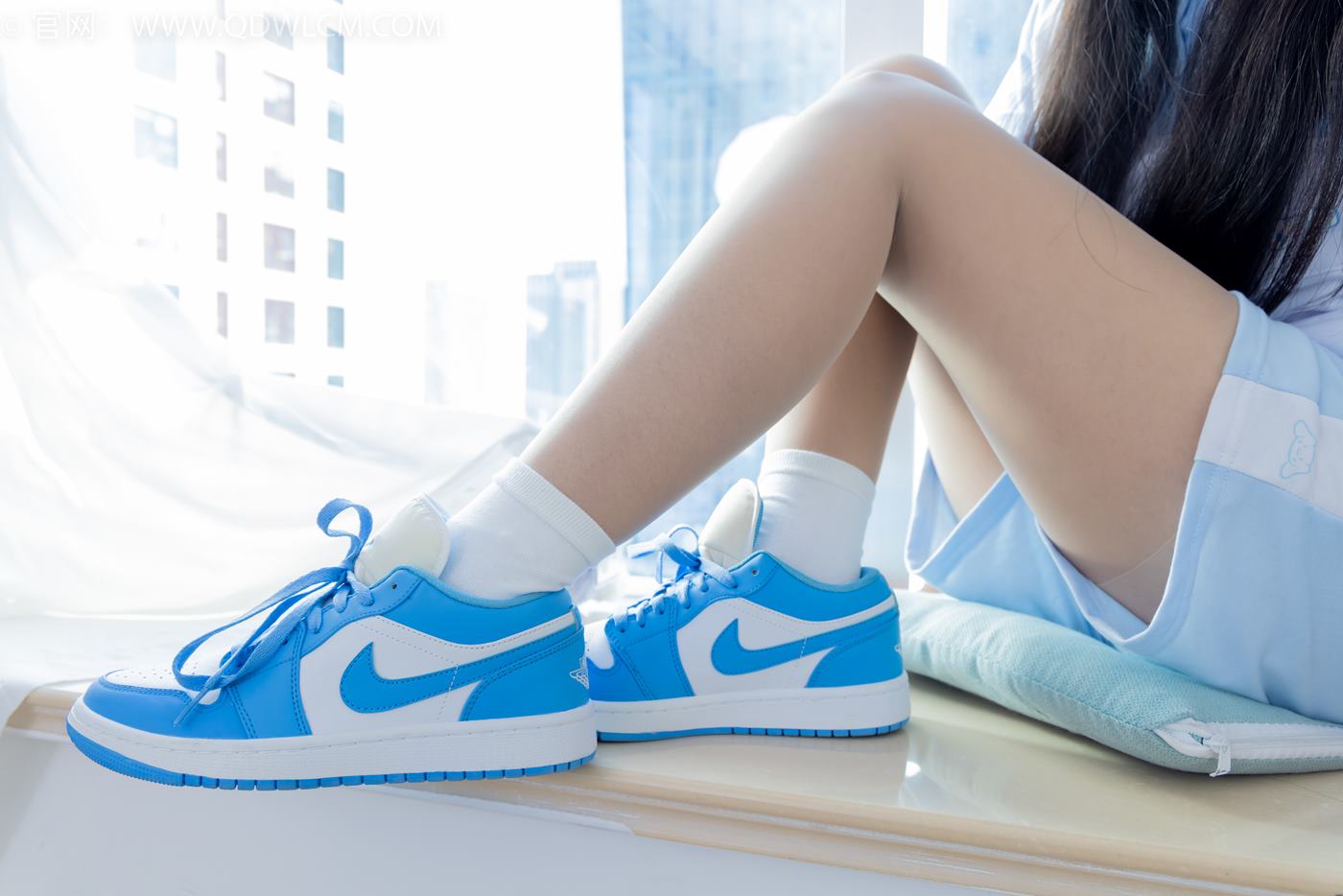 图片[19]-物恋传媒 NO.2250 岚岚-板鞋、白棉袜、薄肉丝、老头乐挠脚剧情[126P] – 速更版-美库