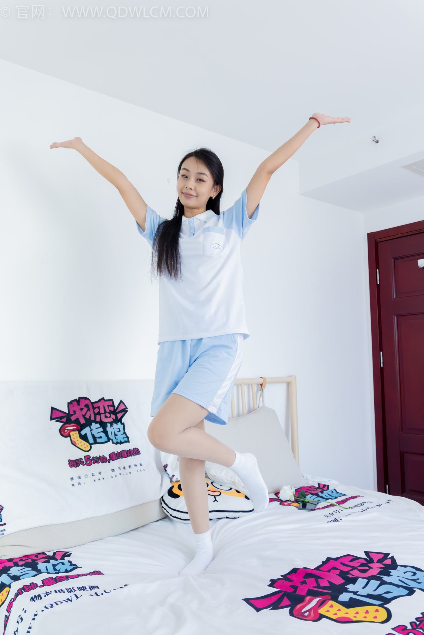 图片[67]-物恋传媒 NO.2250 岚岚-板鞋、白棉袜、薄肉丝、老头乐挠脚剧情[126P] – 速更版-美库