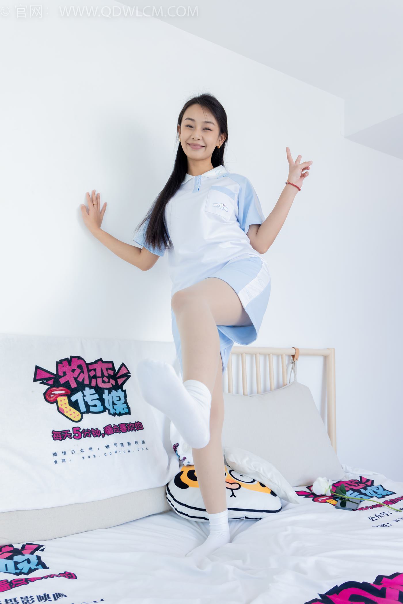 图片[70]-物恋传媒 NO.2250 岚岚-板鞋、白棉袜、薄肉丝、老头乐挠脚剧情[126P] – 速更版-美库