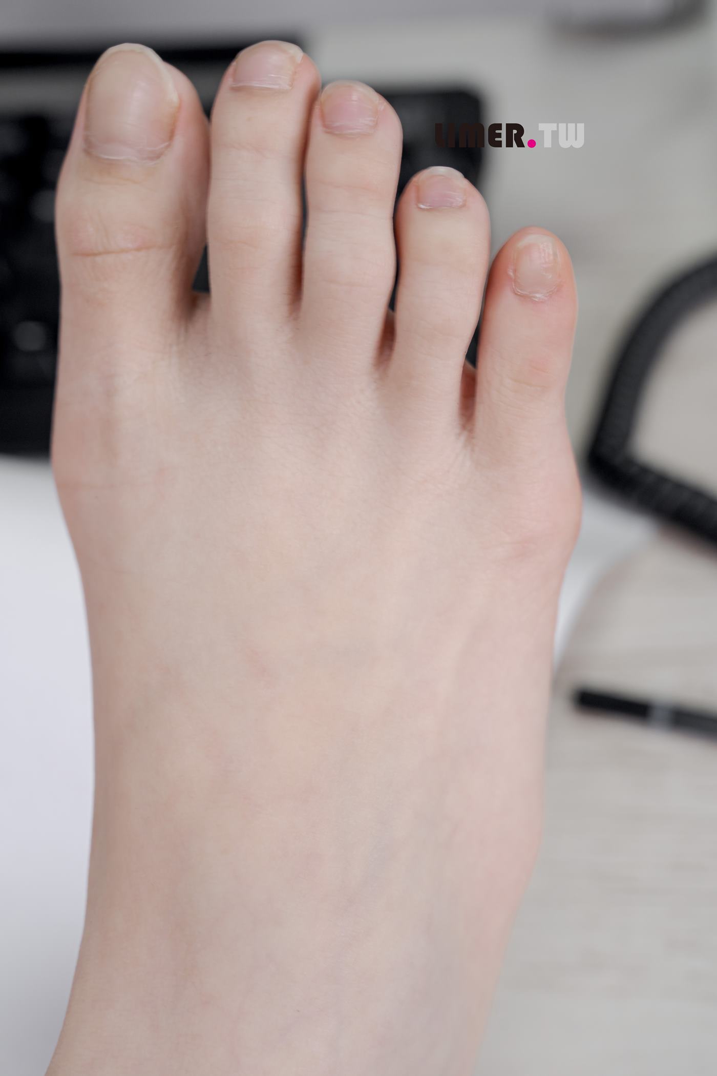 图片[132]-Limerence原创 NO.095 之之 绝美职员让你上班无法专心的黑丝＆裸足[140P] – 速更版-美库