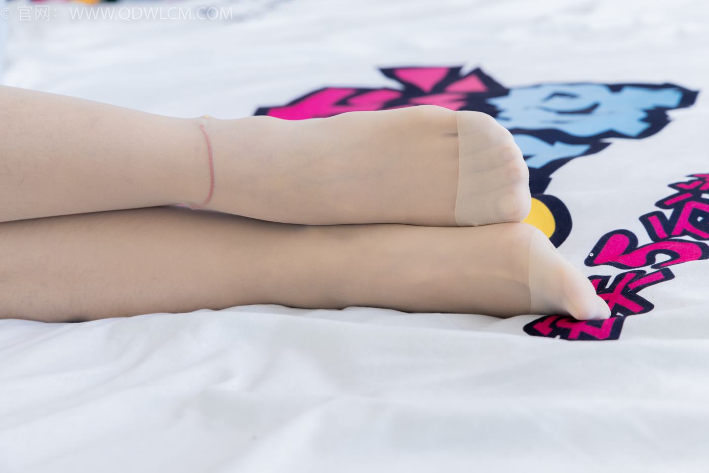 图片[89]-物恋传媒 NO.2250 岚岚-板鞋、白棉袜、薄肉丝、老头乐挠脚剧情[126P] – 速更版-美库