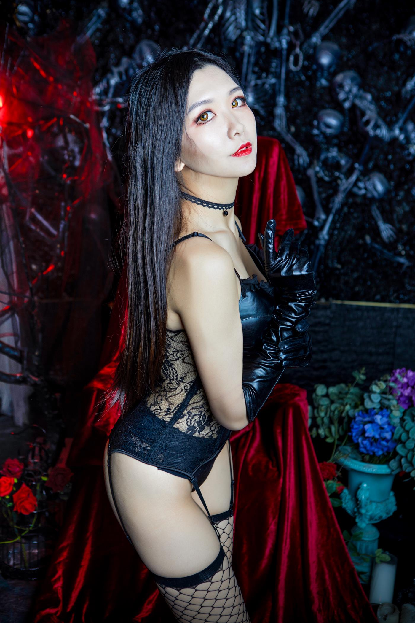 图片[12]-源纱希喵喵喵  – 地牢[18P] – 速更版-美库