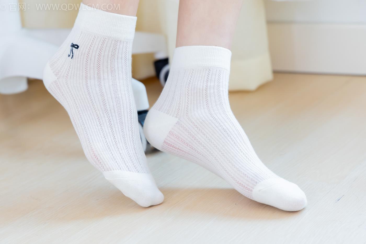 图片[56]-物恋传媒 NO.2252 泛泛-板鞋、白棉袜、裸足[123P] – 速更版-美库