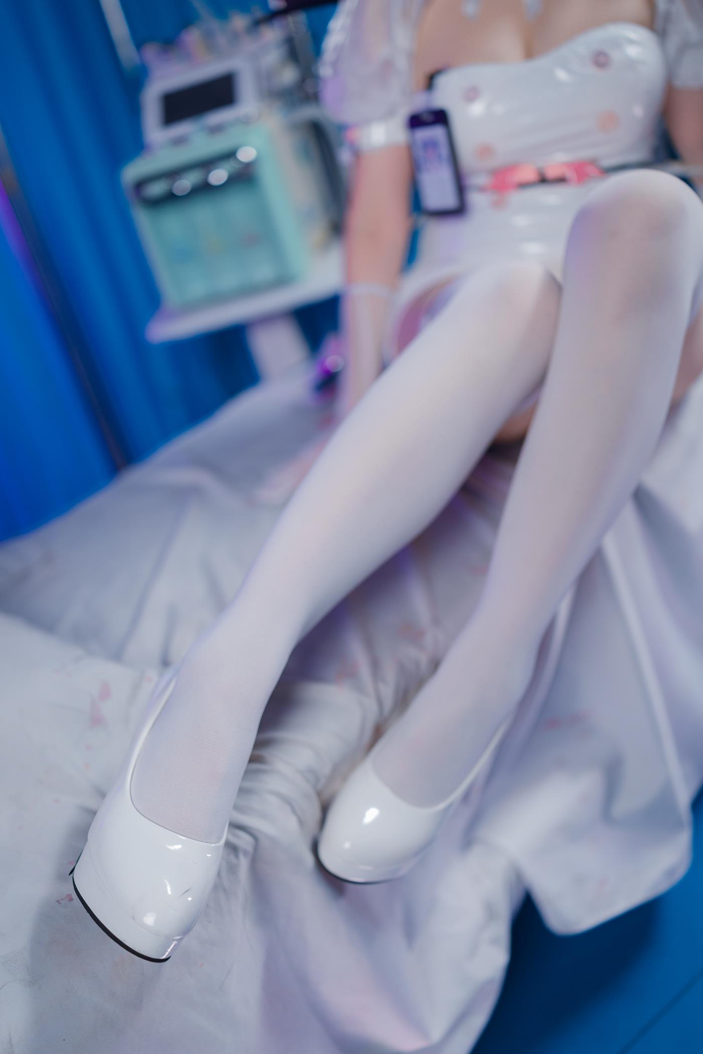 图片[37]-雪晴Astra  – 万圣节 护士刻晴[49P] – 速更版-美库