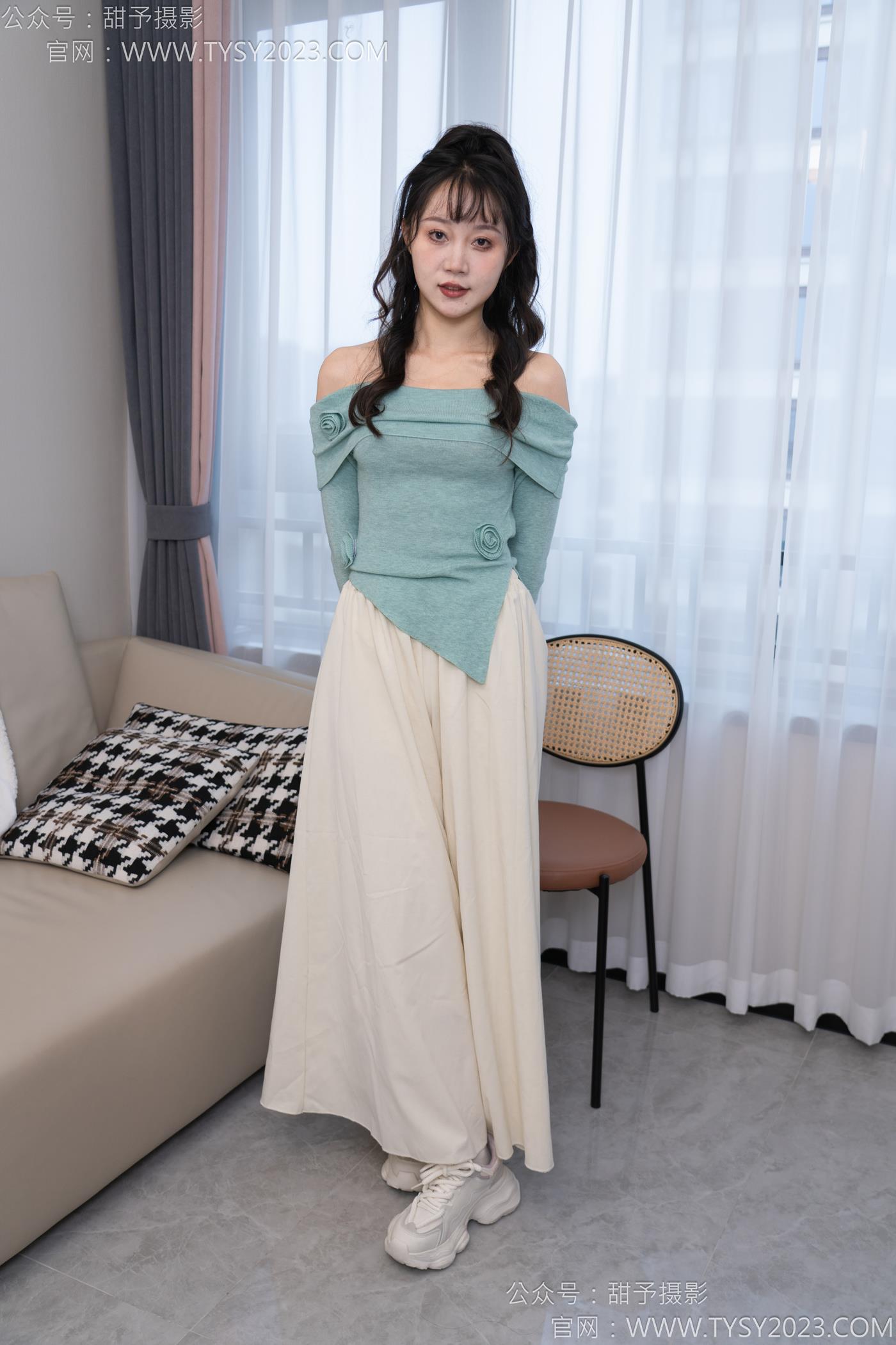 图片[11]-甜予摄影 NO.125 丹丹-运动鞋、白棉袜、裸足[114P] – 速更版-美库