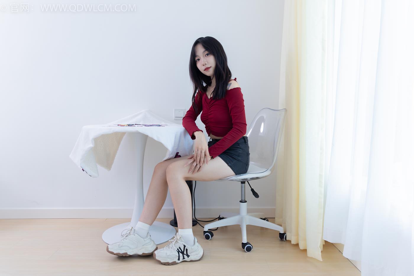 图片[13]-物恋传媒 NO.2253 纱纱-运动鞋、自然穿脏白棉袜[138P] – 速更版-美库