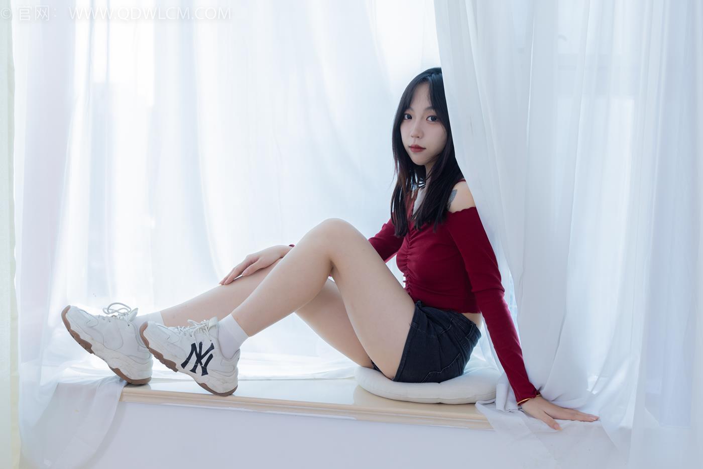 图片[25]-物恋传媒 NO.2253 纱纱-运动鞋、自然穿脏白棉袜[138P] – 速更版-美库