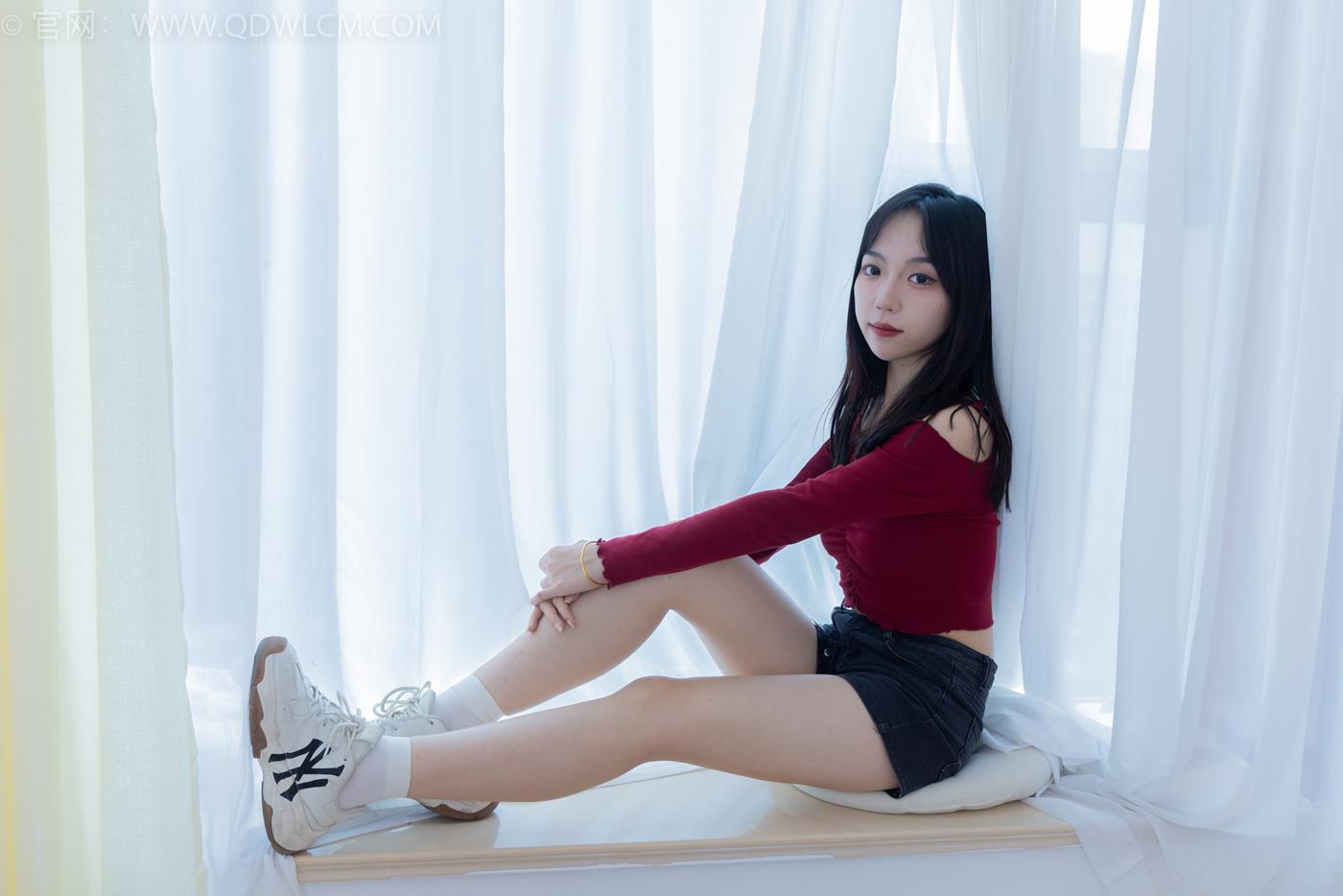 图片[27]-物恋传媒 NO.2253 纱纱-运动鞋、自然穿脏白棉袜[138P] – 速更版-美库