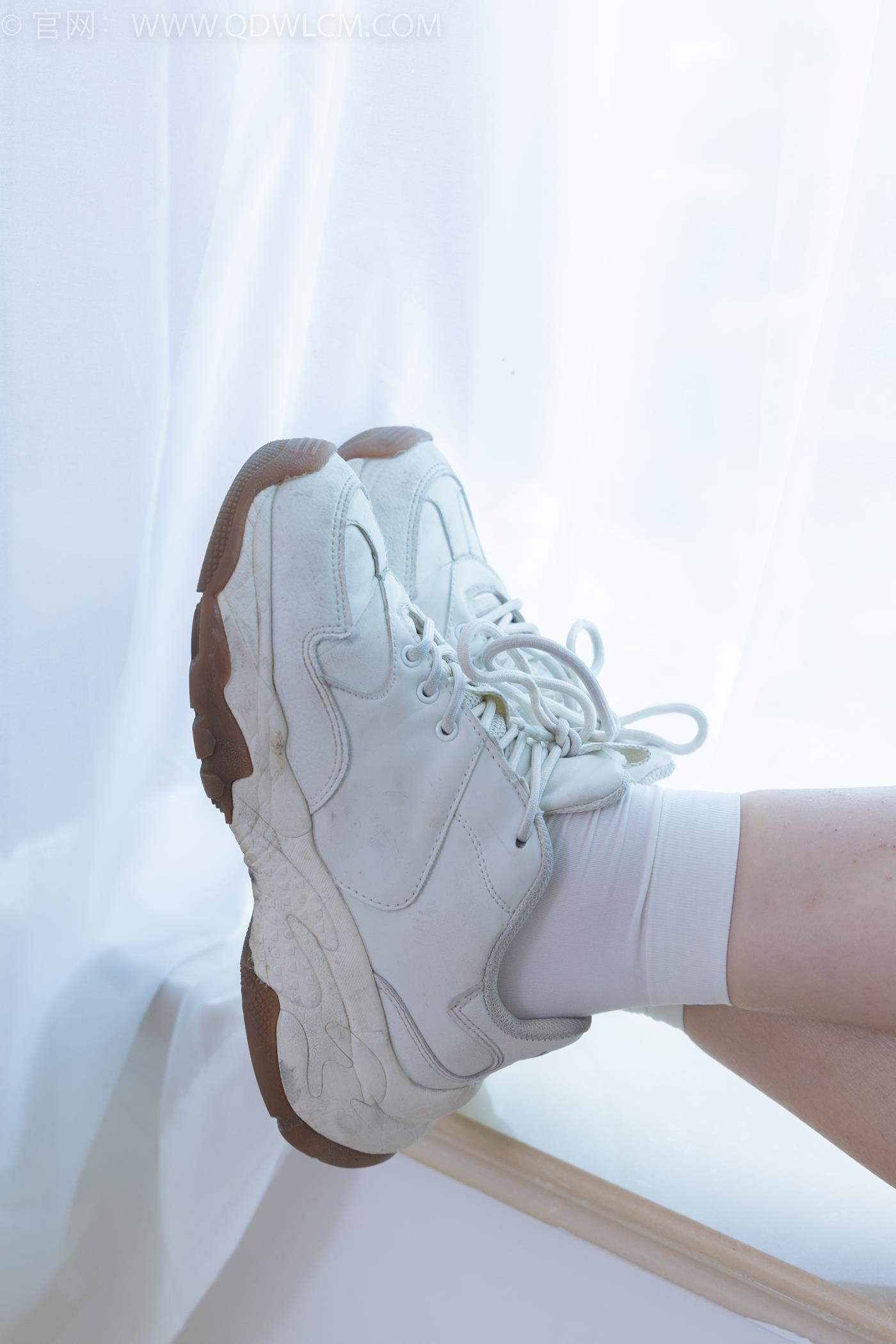 图片[31]-物恋传媒 NO.2253 纱纱-运动鞋、自然穿脏白棉袜[138P] – 速更版-美库