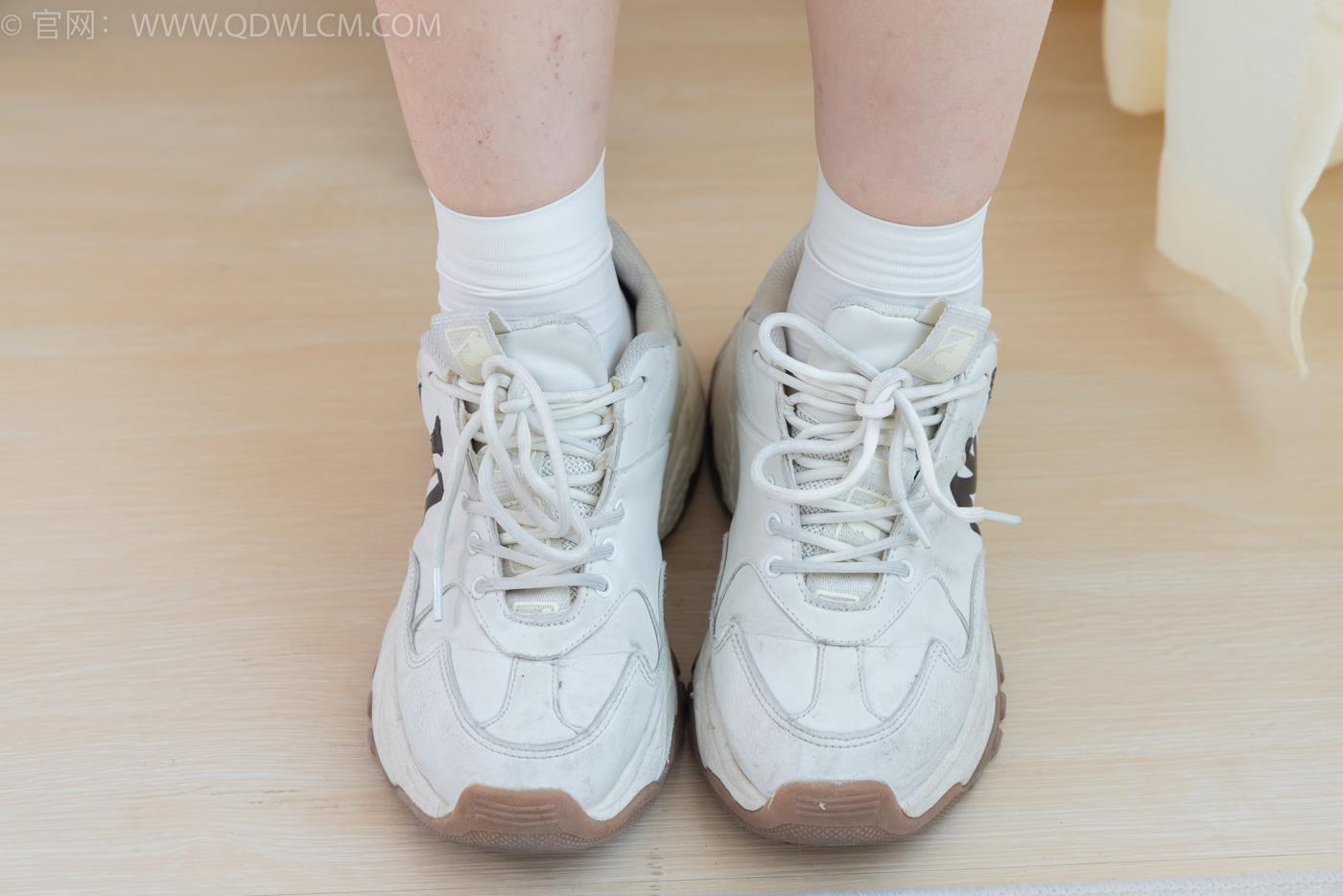 图片[40]-物恋传媒 NO.2253 纱纱-运动鞋、自然穿脏白棉袜[138P] – 速更版-美库