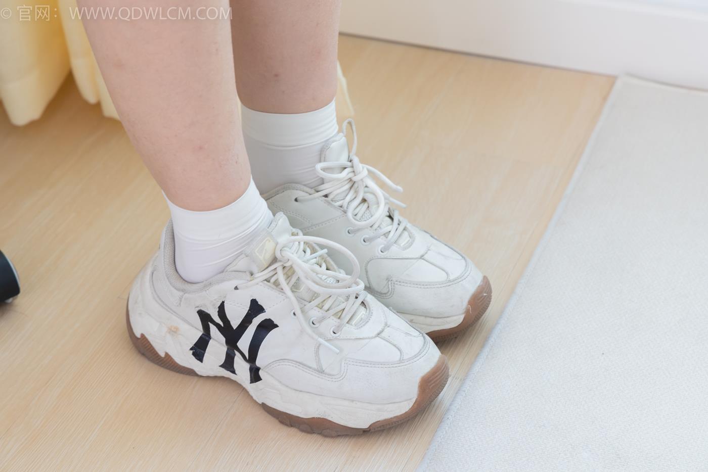 图片[41]-物恋传媒 NO.2253 纱纱-运动鞋、自然穿脏白棉袜[138P] – 速更版-美库
