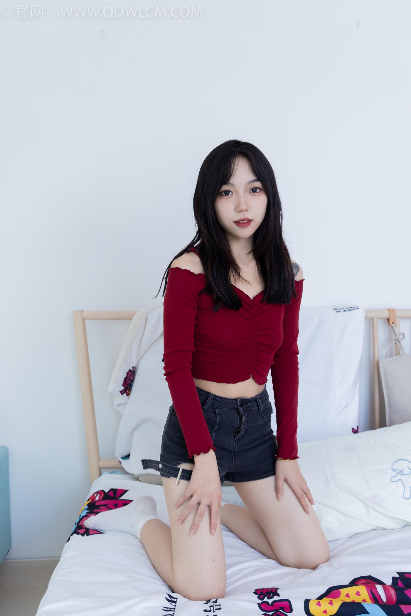 图片[48]-物恋传媒 NO.2253 纱纱-运动鞋、自然穿脏白棉袜[138P] – 速更版-美库