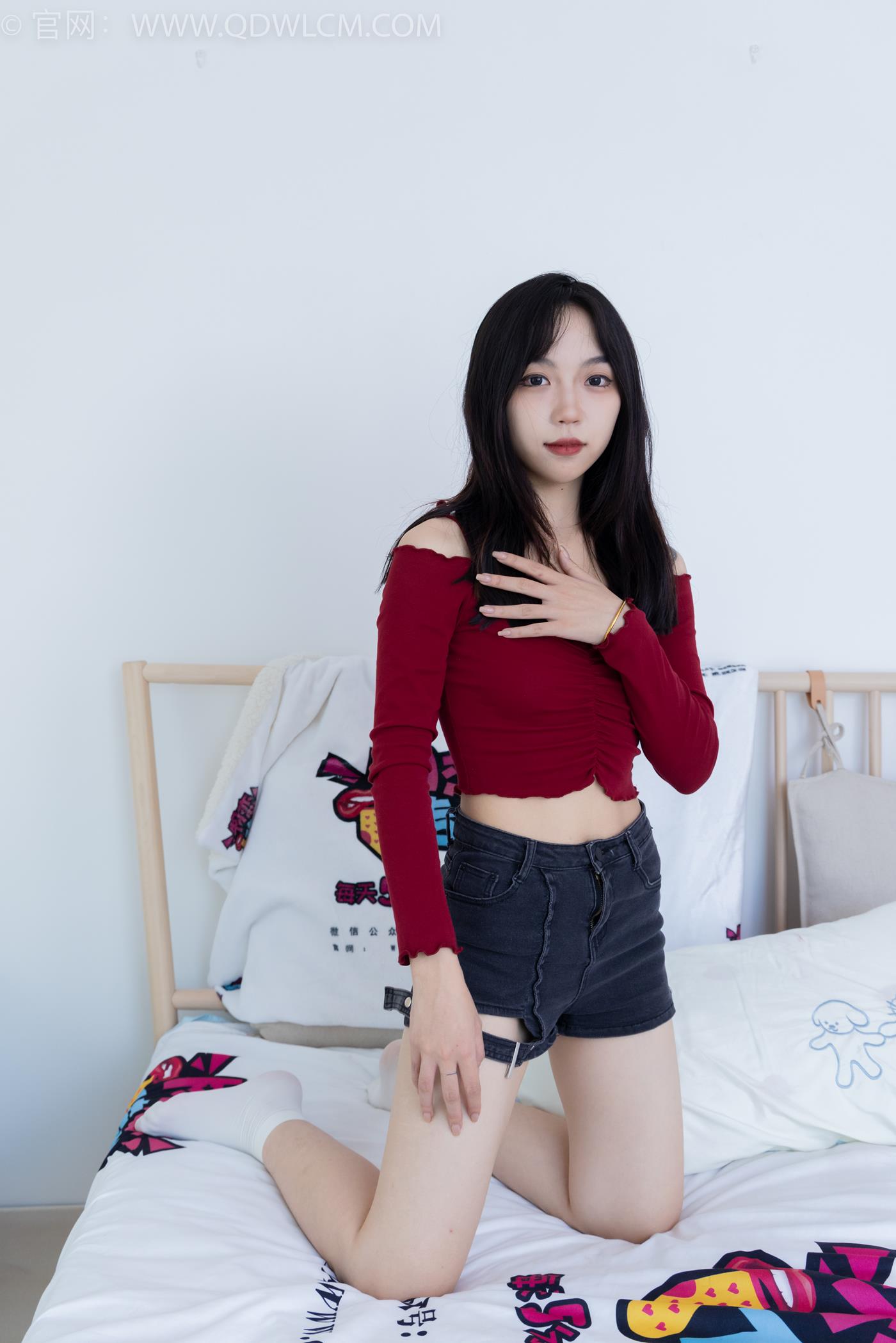 图片[50]-物恋传媒 NO.2253 纱纱-运动鞋、自然穿脏白棉袜[138P] – 速更版-美库