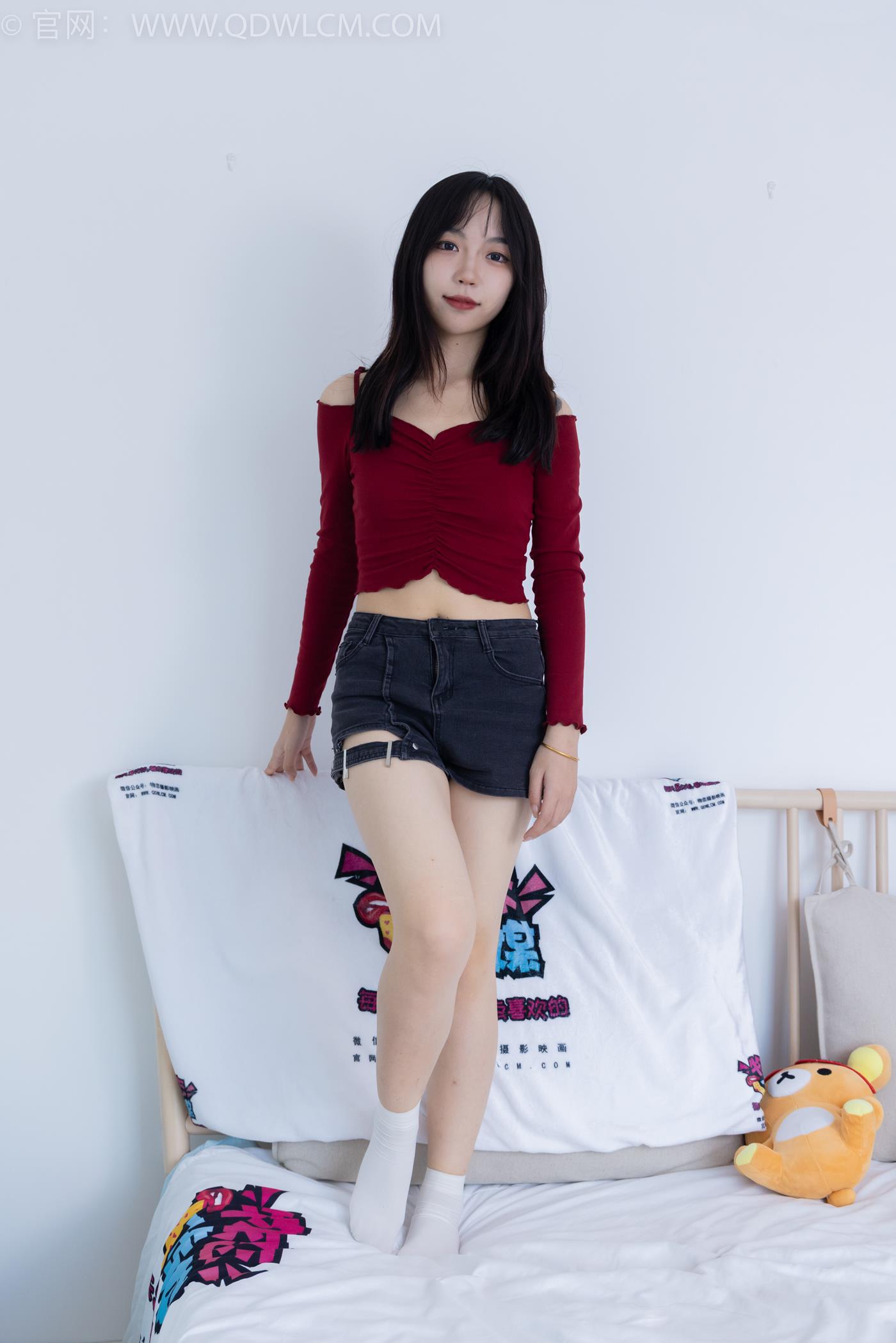 图片[135]-物恋传媒 NO.2253 纱纱-运动鞋、自然穿脏白棉袜[138P] – 速更版-美库