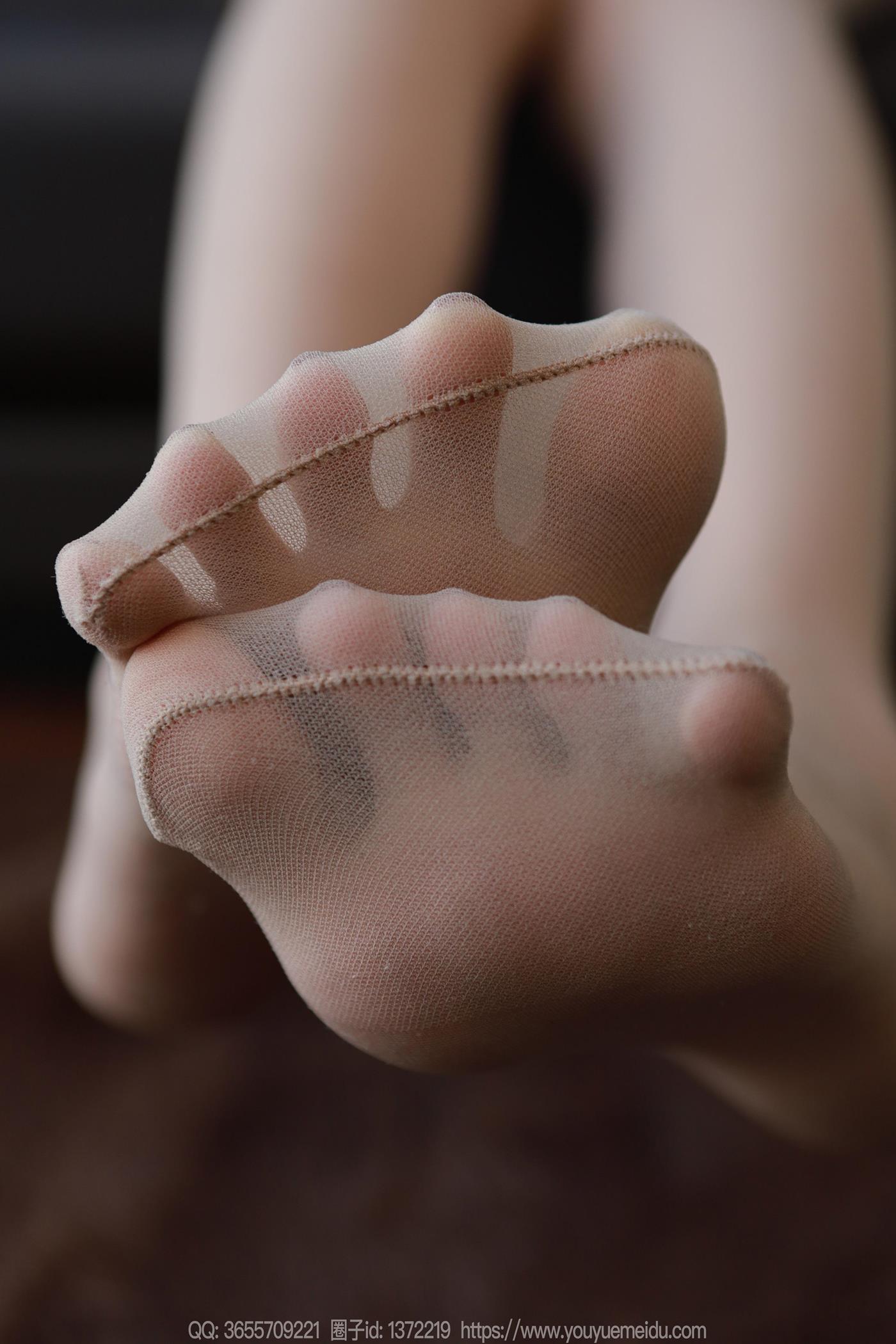 图片[24]-[IESS异思趣向] 2025.02.04 丝享家1968：美子《红根绿裙（下）》[84P] – 速更版-美库