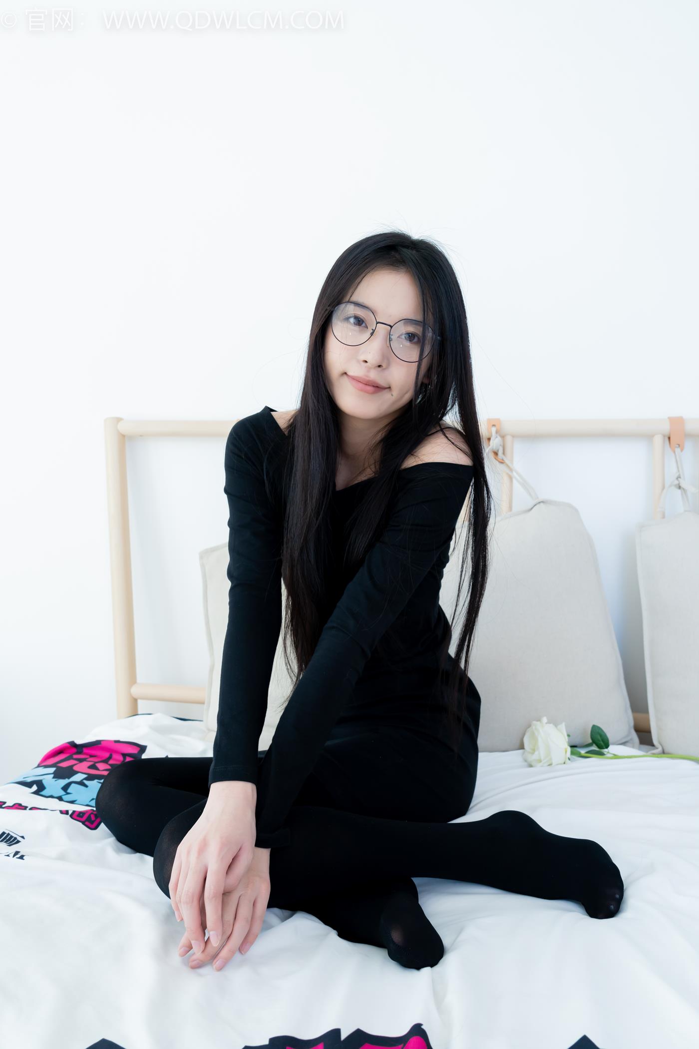 图片[23]-物恋传媒 NO.2256 茯苓-平底鞋、厚肉丝、厚黑丝、皮筋绑脚和挠脚心剧情[139P] – 速更版-美库