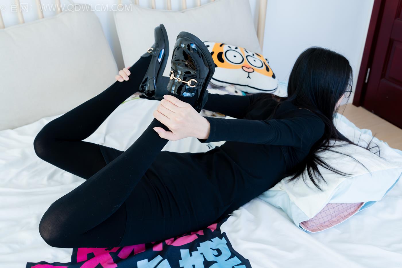 图片[61]-物恋传媒 NO.2256 茯苓-平底鞋、厚肉丝、厚黑丝、皮筋绑脚和挠脚心剧情[139P] – 速更版-美库