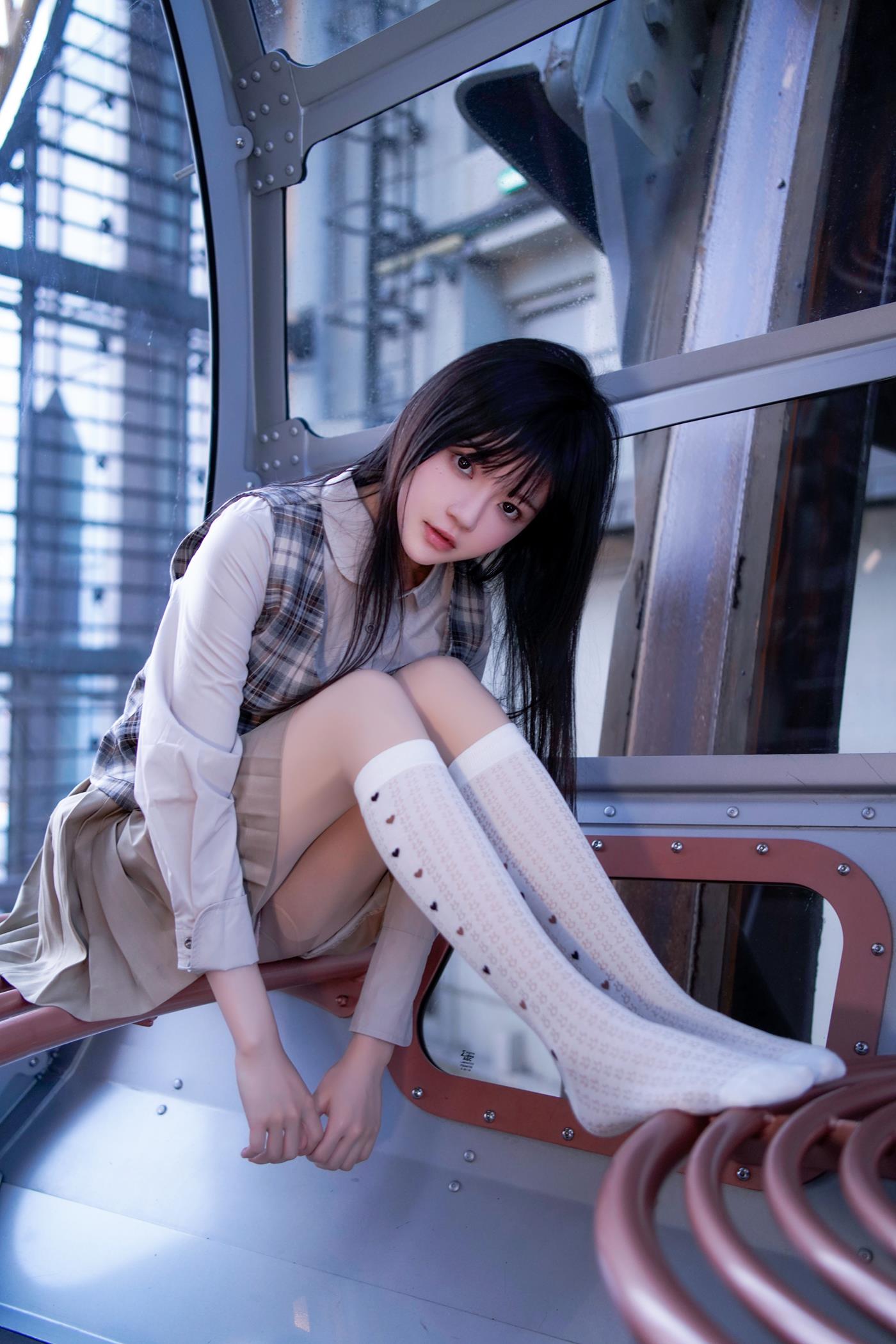 图片[26]-桜桃喵 – 制服摩天轮[27P] – 速更版-美库