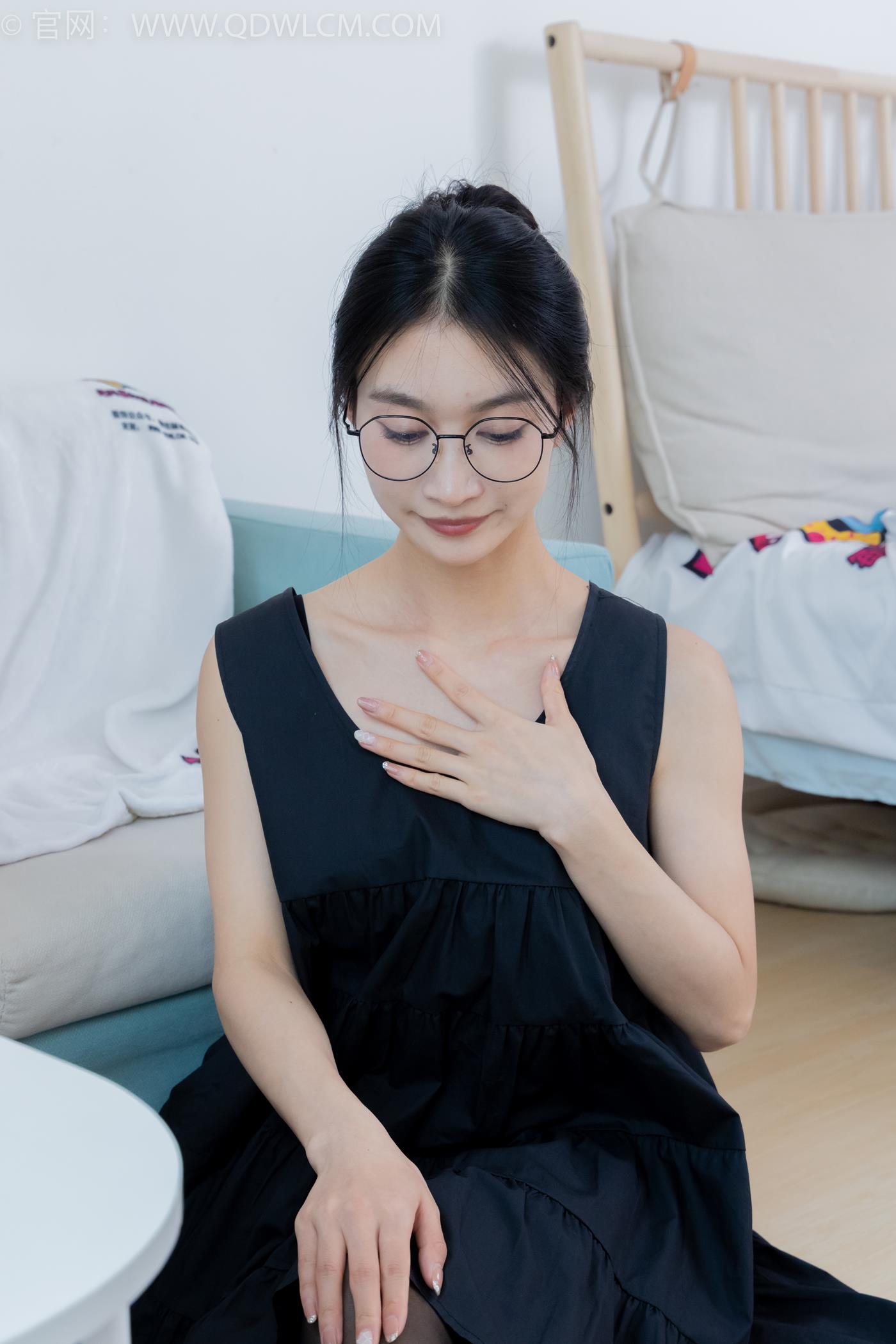 图片[81]-物恋传媒 NO.2257 小影-平底鞋、薄黑丝脚尖加固款[108P] – 速更版-美库