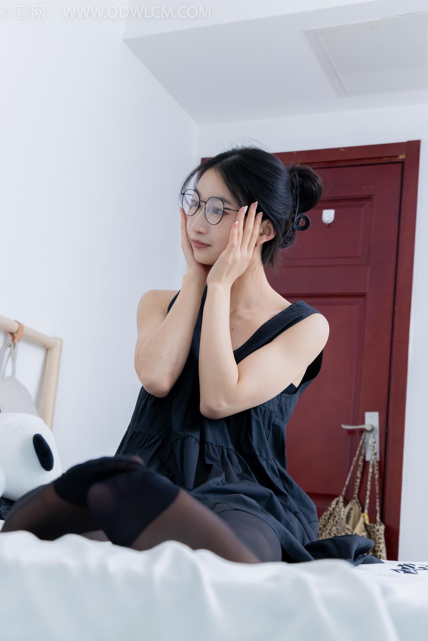 图片[105]-物恋传媒 NO.2257 小影-平底鞋、薄黑丝脚尖加固款[108P] – 速更版-美库