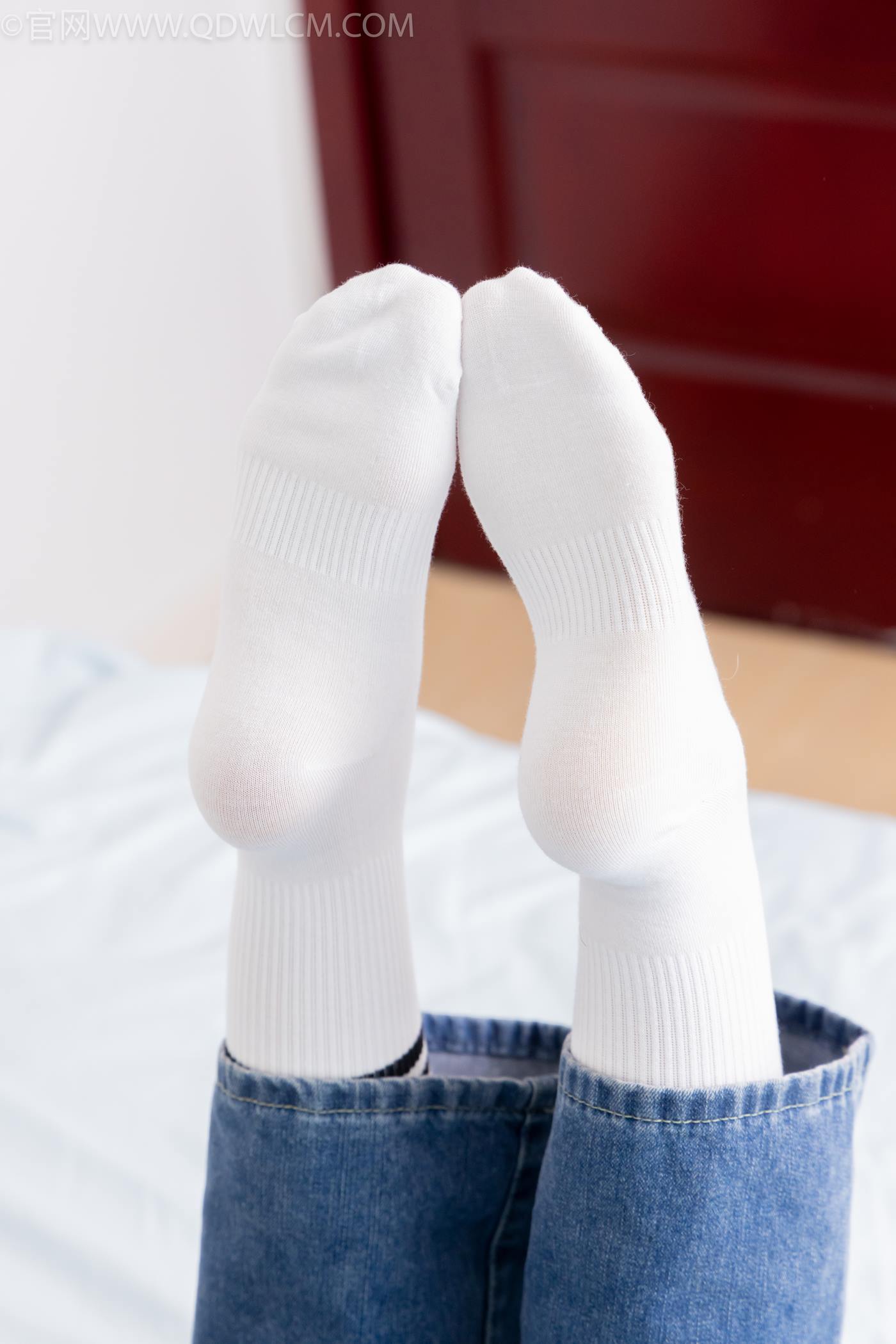图片[16]-物恋传媒 NO.2258 嘟嘟-板鞋、白棉袜、裸足[134P] – 速更版-美库