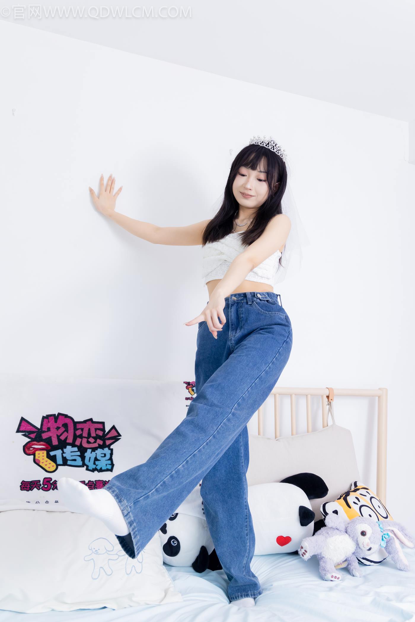 图片[18]-物恋传媒 NO.2258 嘟嘟-板鞋、白棉袜、裸足[134P] – 速更版-美库