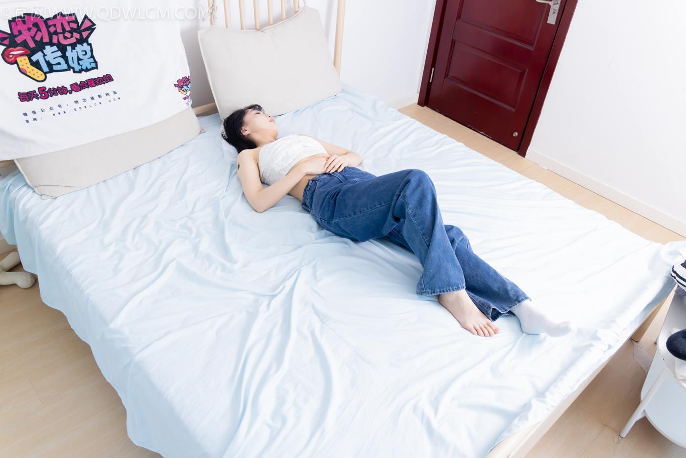 图片[31]-物恋传媒 NO.2258 嘟嘟-板鞋、白棉袜、裸足[134P] – 速更版-美库