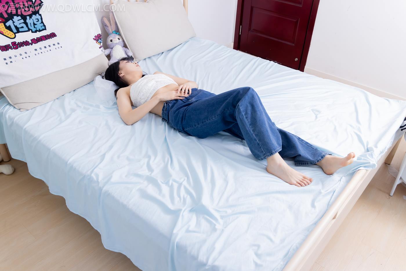 图片[86]-物恋传媒 NO.2258 嘟嘟-板鞋、白棉袜、裸足[134P] – 速更版-美库