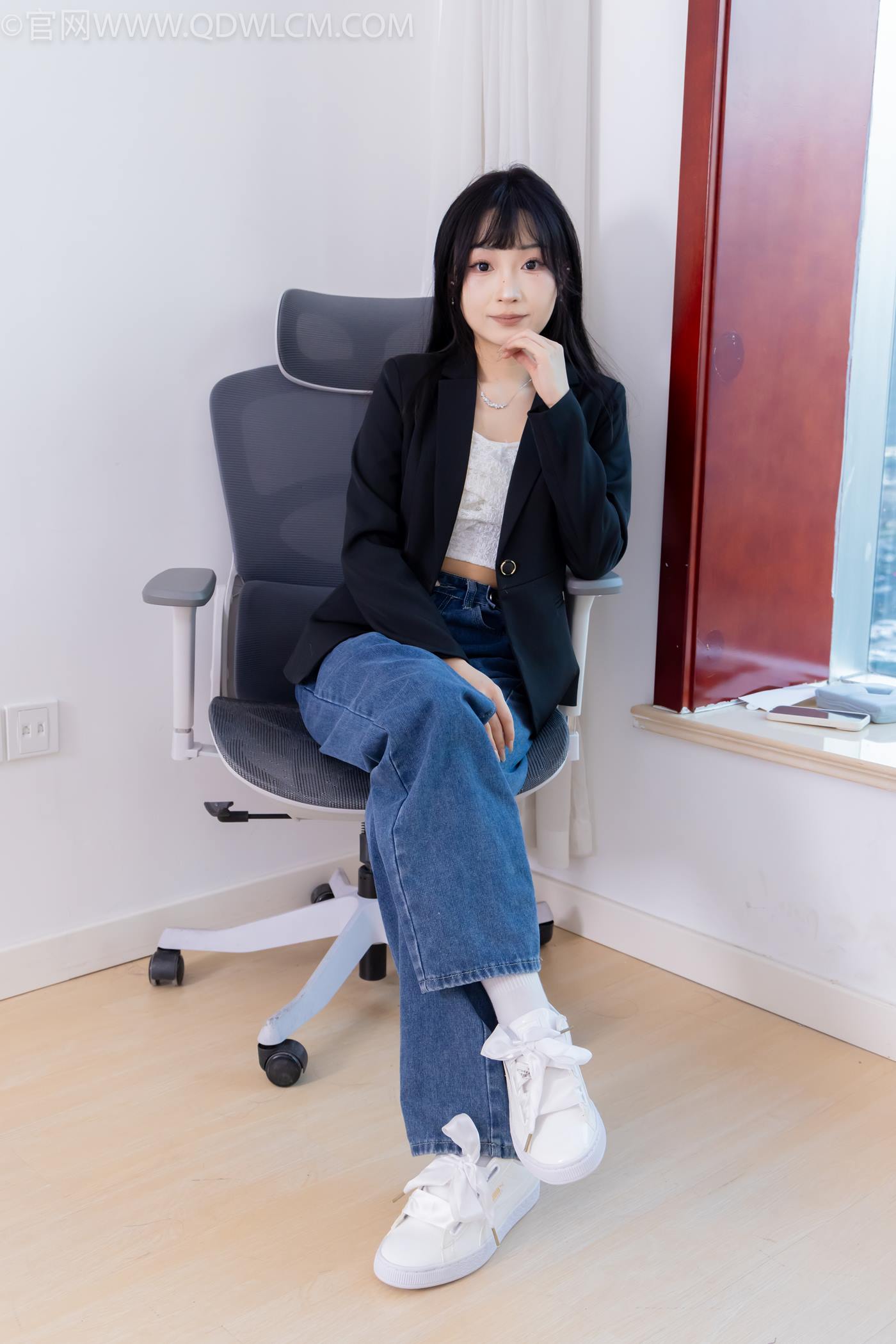 图片[110]-物恋传媒 NO.2258 嘟嘟-板鞋、白棉袜、裸足[134P] – 速更版-美库