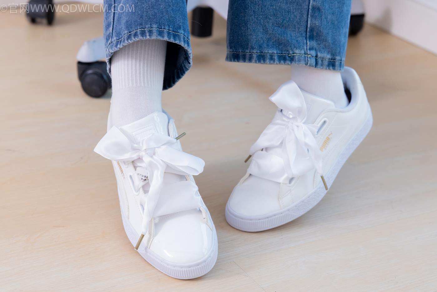 图片[114]-物恋传媒 NO.2258 嘟嘟-板鞋、白棉袜、裸足[134P] – 速更版-美库