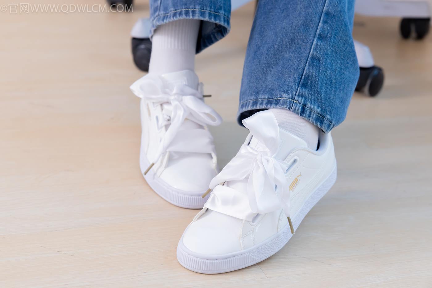 图片[115]-物恋传媒 NO.2258 嘟嘟-板鞋、白棉袜、裸足[134P] – 速更版-美库