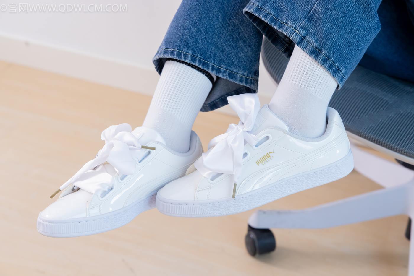 图片[126]-物恋传媒 NO.2258 嘟嘟-板鞋、白棉袜、裸足[134P] – 速更版-美库