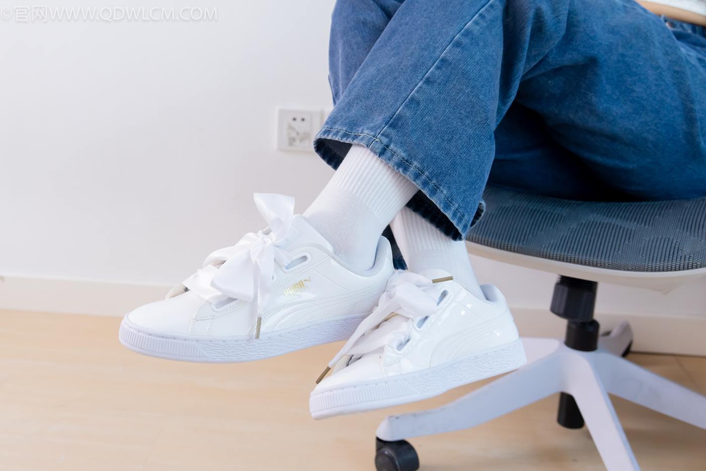 图片[127]-物恋传媒 NO.2258 嘟嘟-板鞋、白棉袜、裸足[134P] – 速更版-美库