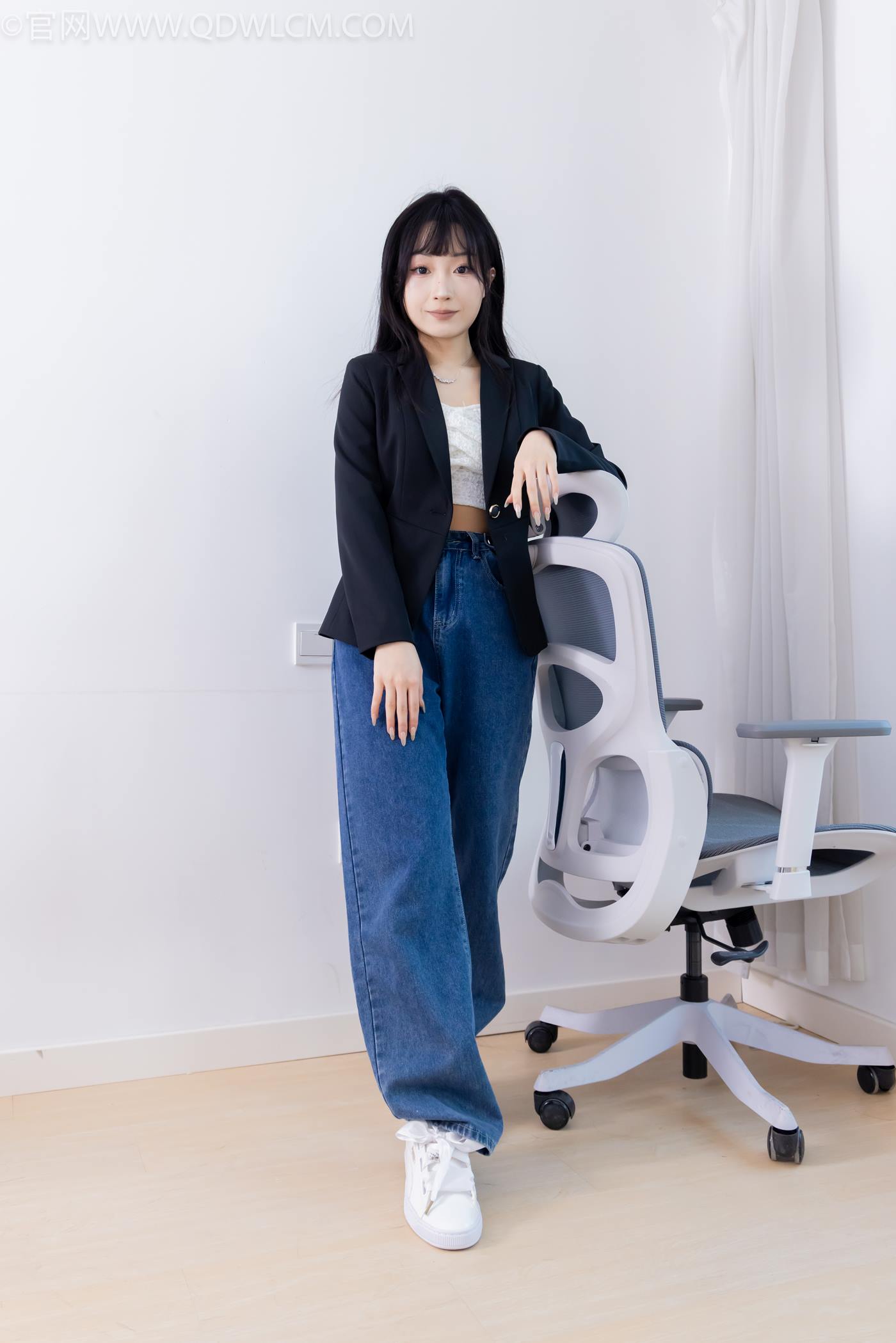 图片[131]-物恋传媒 NO.2258 嘟嘟-板鞋、白棉袜、裸足[134P] – 速更版-美库