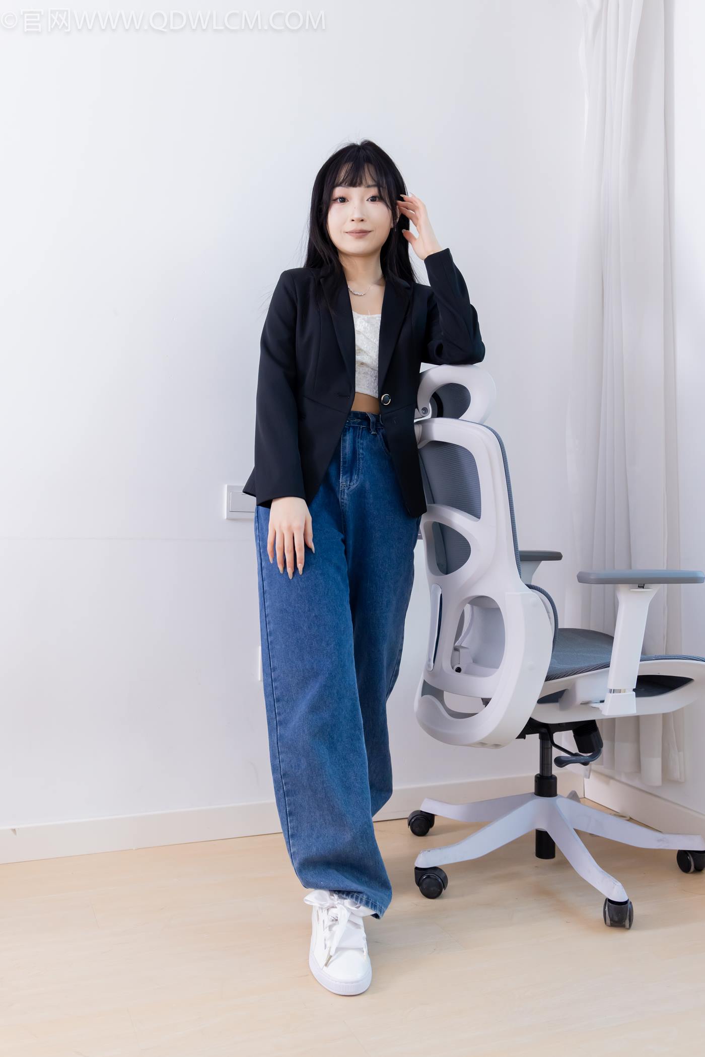 图片[132]-物恋传媒 NO.2258 嘟嘟-板鞋、白棉袜、裸足[134P] – 速更版-美库