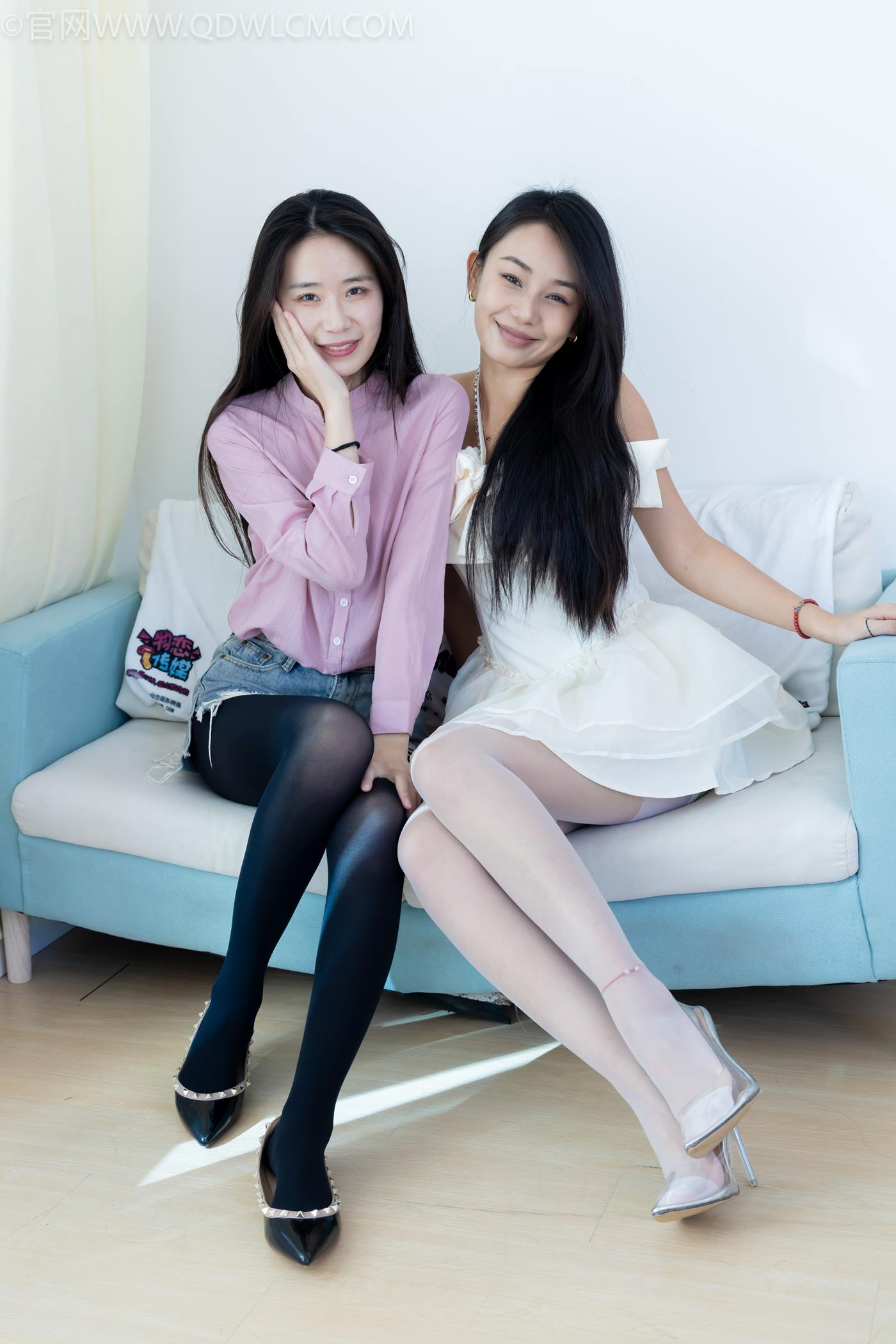 图片[23]-物恋传媒 NO.2259 菜菜&岚岚-平底鞋、高跟鞋、厚黑丝、薄白丝、裸足、运功疗伤剧情[170P] – 速更版-美库