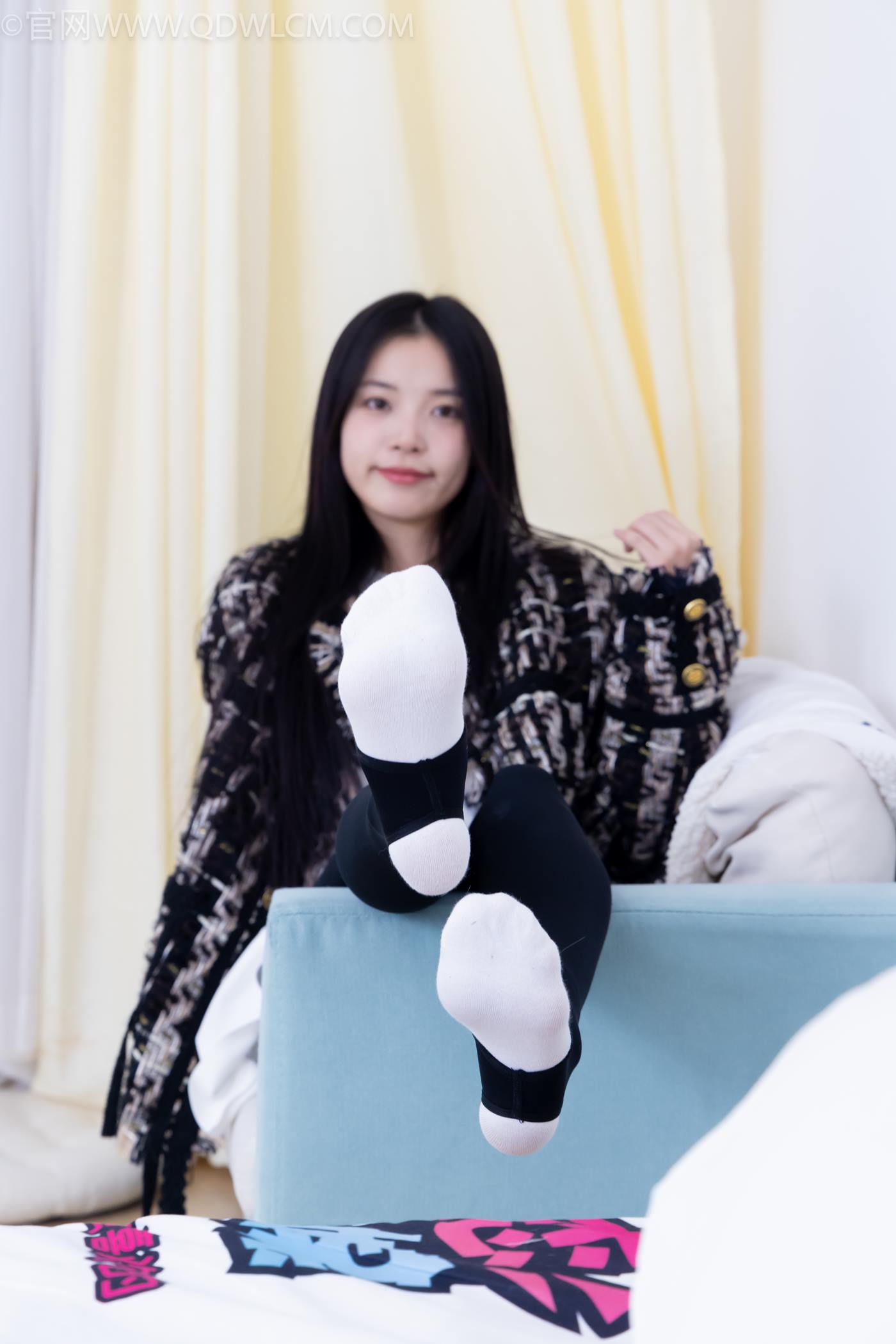 图片[17]-物恋传媒 NO.2260 茯苓-板鞋、黑色踩脚裤、白棉袜[110P] – 速更版-美库
